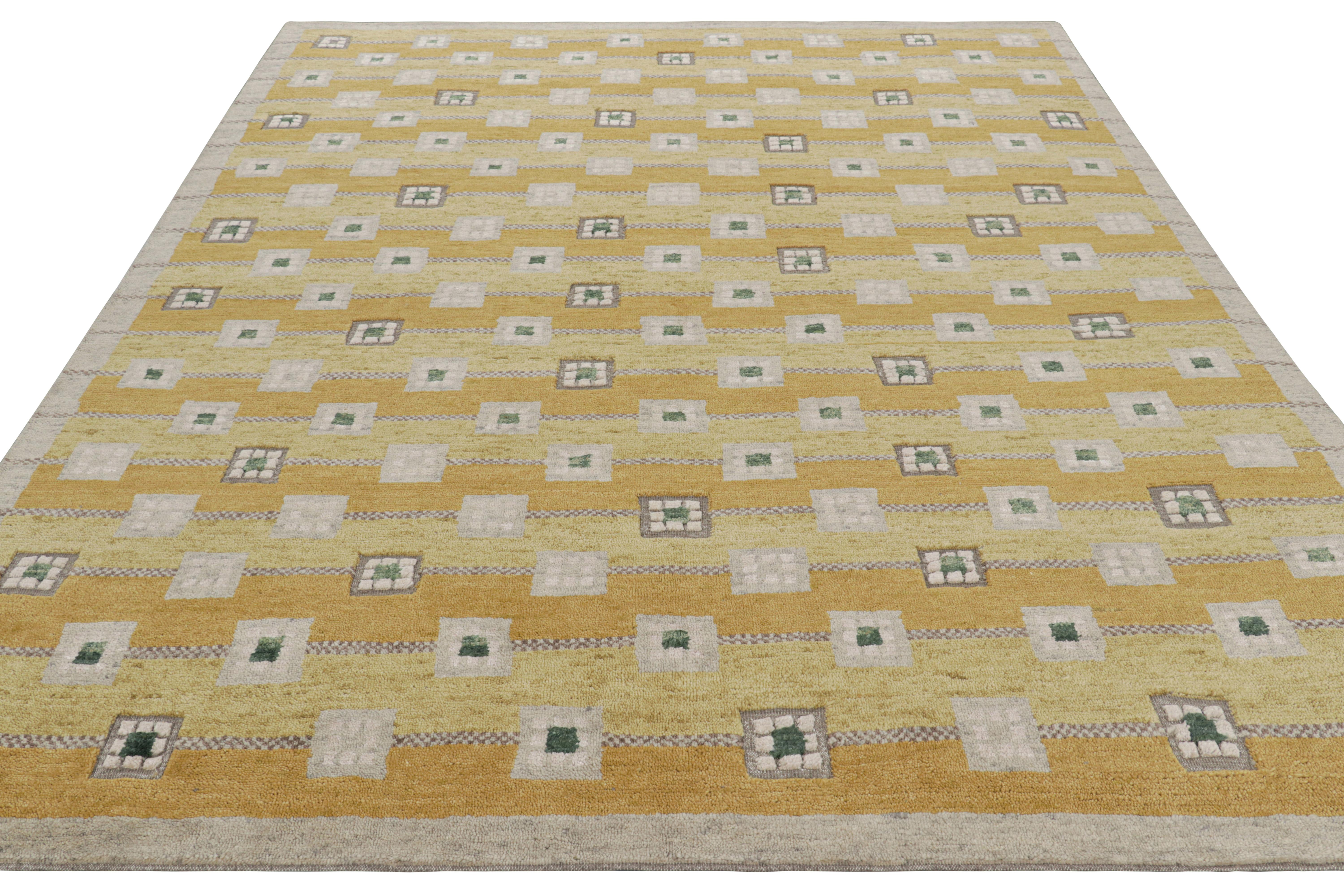 Rug & Kilim Teppich im skandinavischen Stil in Gold mit grauen geometrischen Mustern (Handgeknüpft) im Angebot