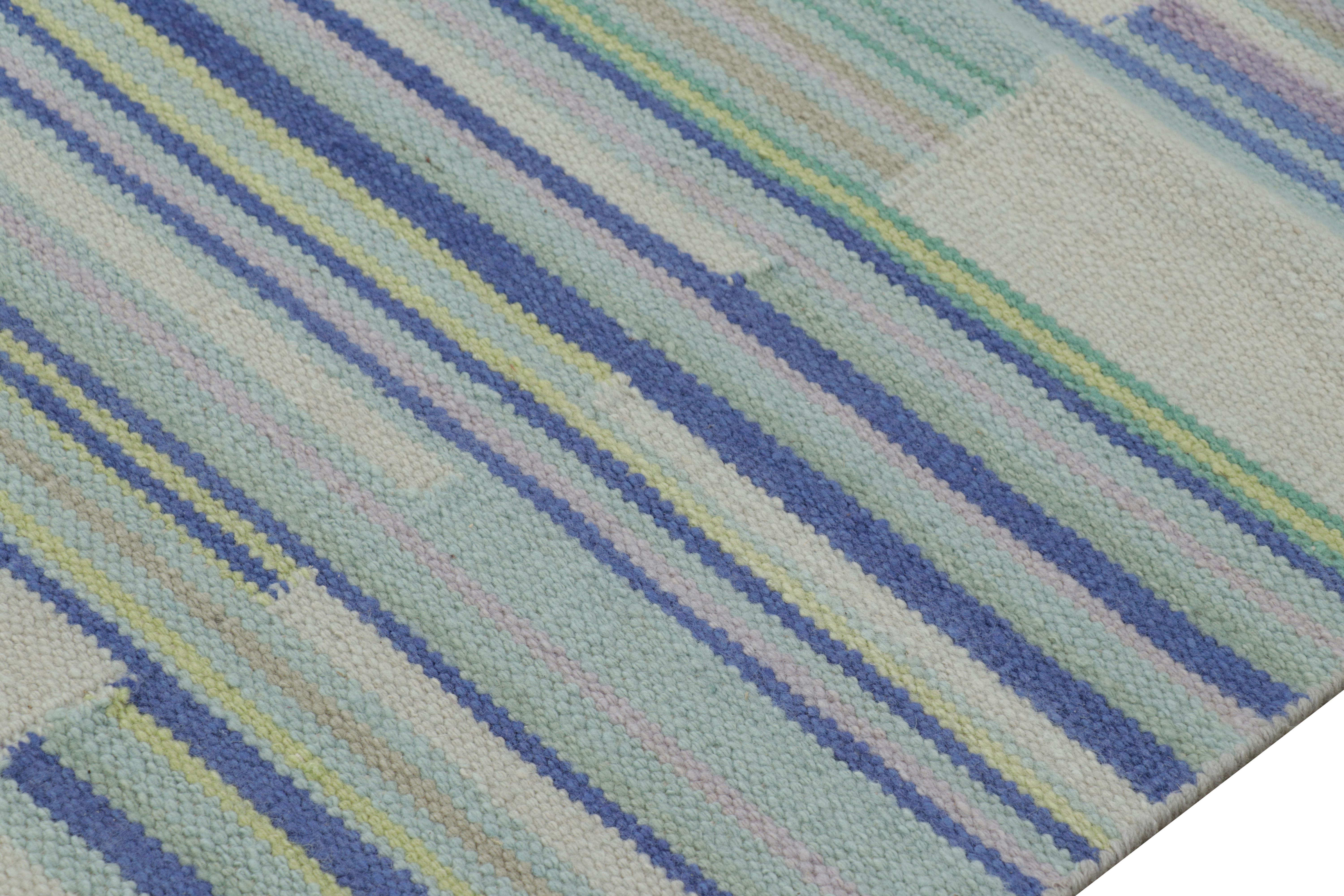 Rug & Kilim x BWID Übergroßer Flachgewebeteppich mit geometrischen Hoch-Tief-Mustern im Zustand „Neu“ im Angebot in Long Island City, NY