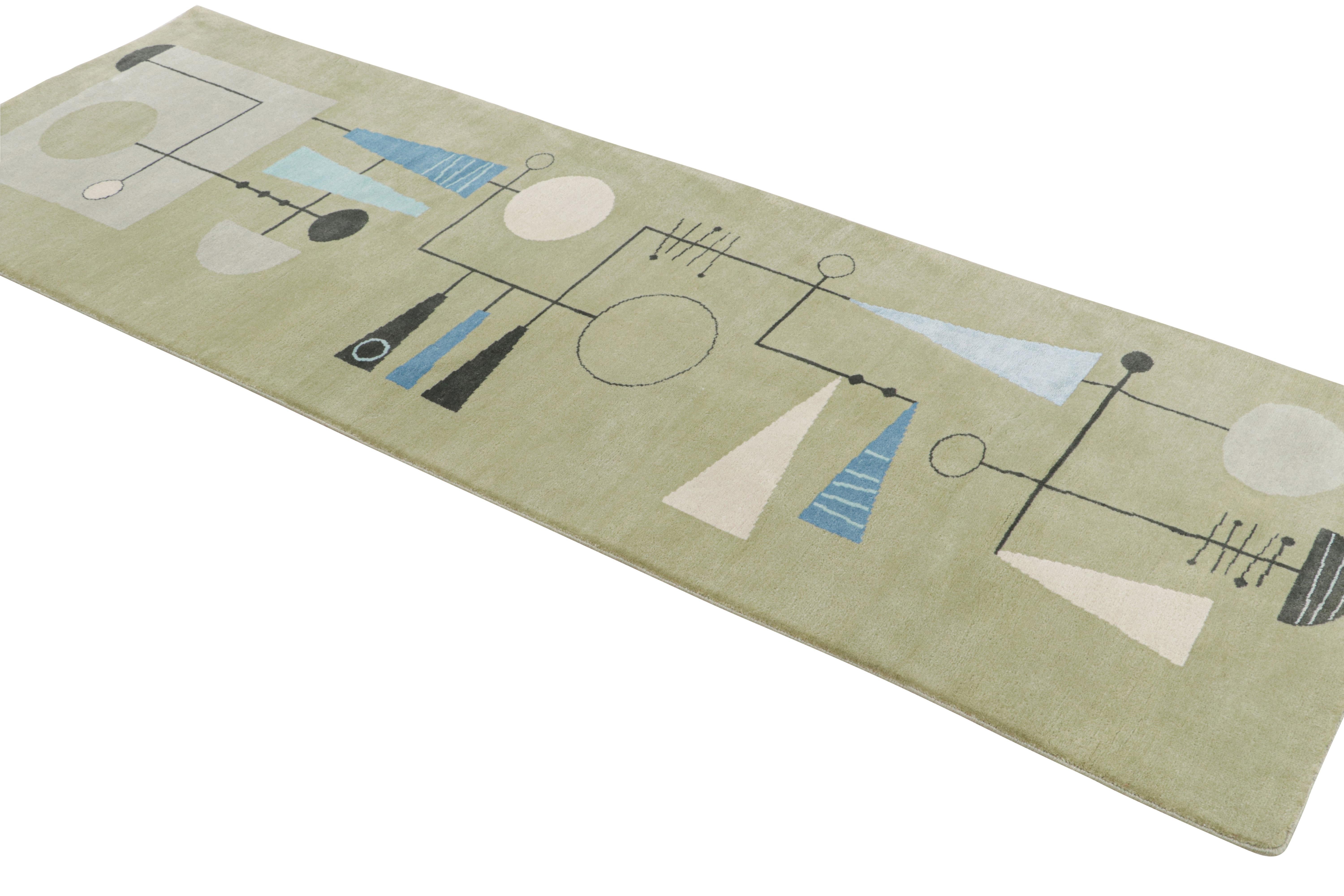 Hand-knotted in wool, this 3x8 mid-century modern runner rug designed in collaboration with El Gato, draws on atomic age sensibilities of the mid-20th century. 


On the Design: 

Connoisseurs may admire this mid-century modern runner rug in pista