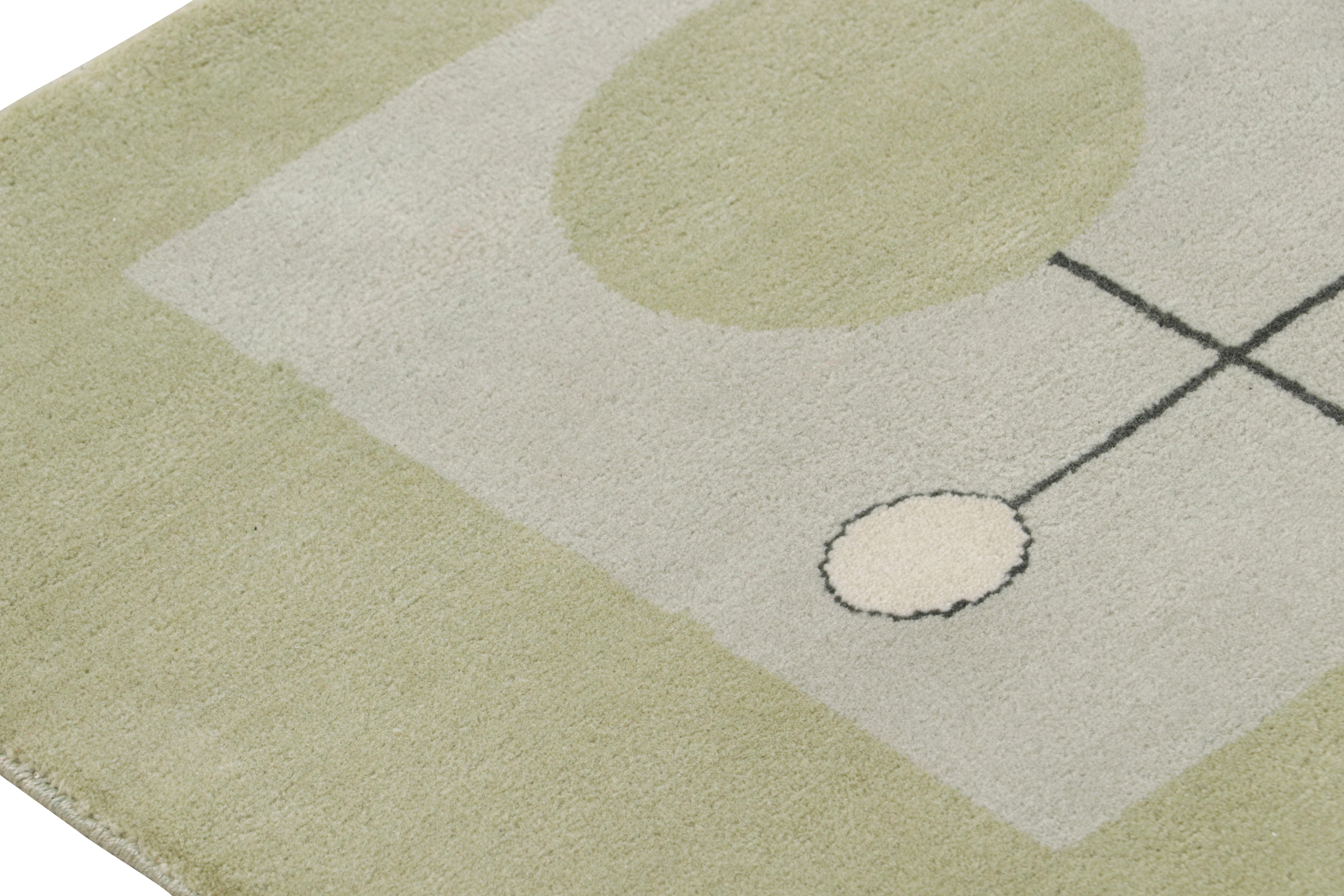 Contemporary Rug & Kilim x El Gato Gomez Mid-Century Modern Style Runner Rug in Green For Sale