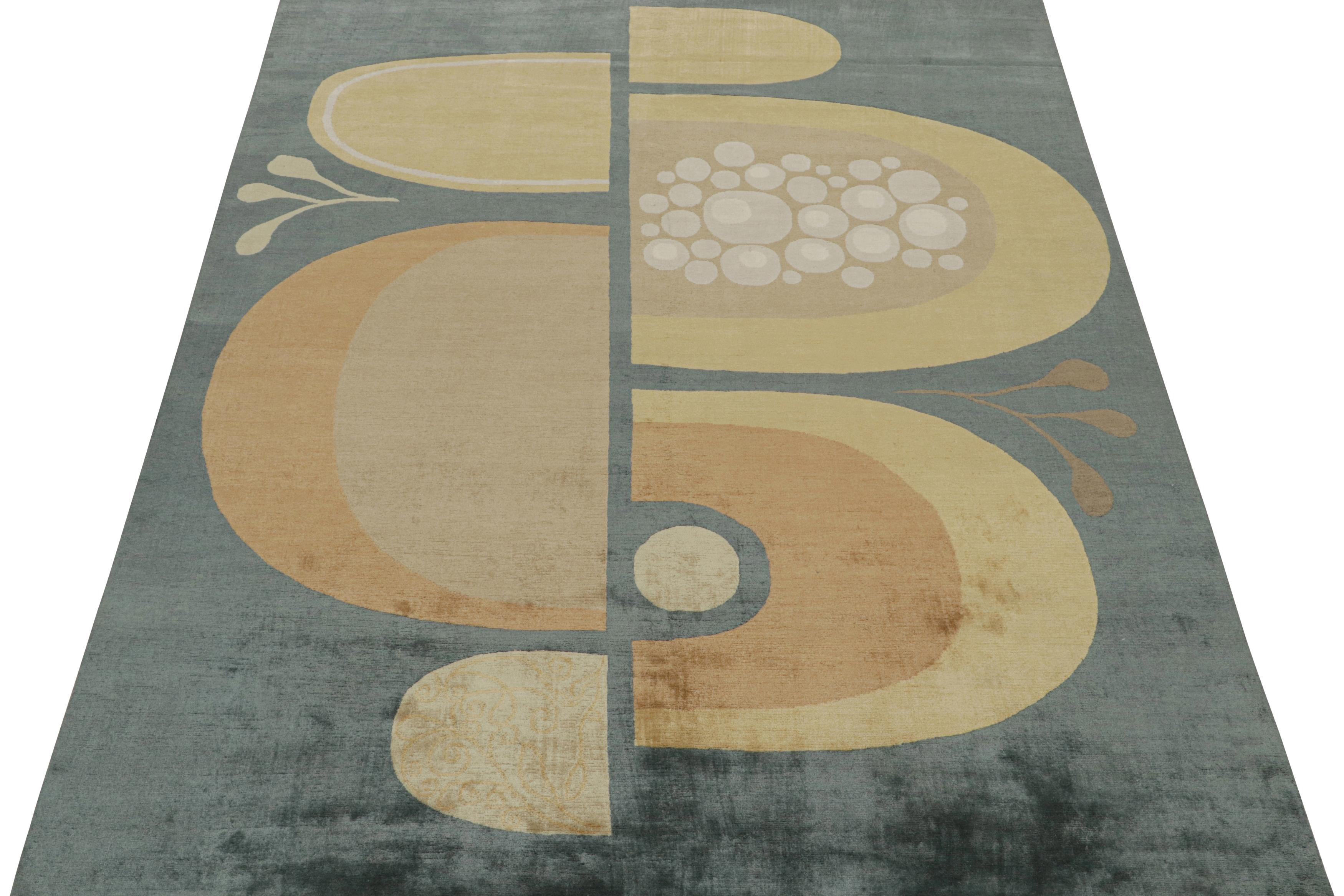 Indian Rug & Kilim x Jenn Ski Custom Mid-Century Modern Rug with Geometric Pattern For Sale