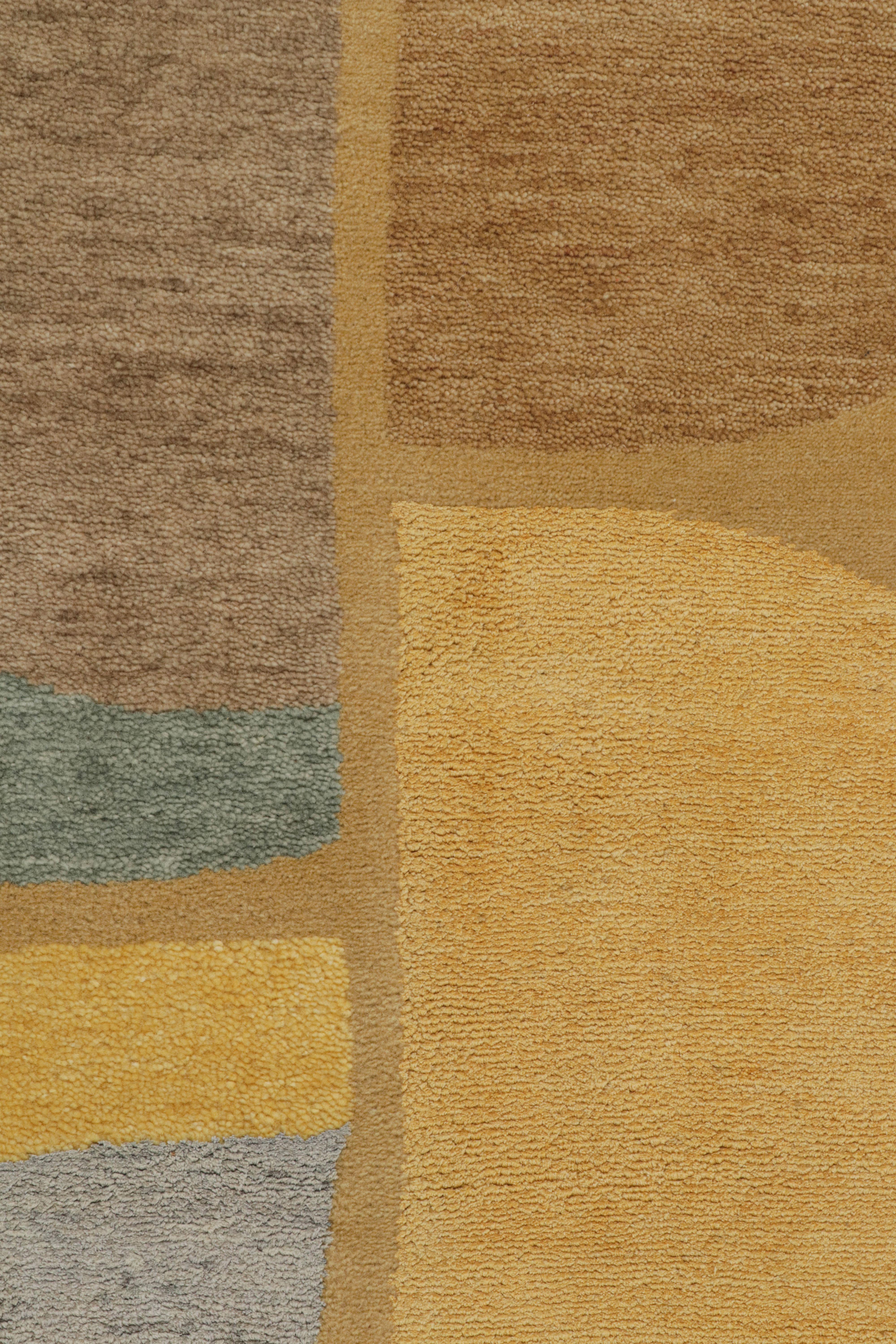Contemporary Rug & Kilim x Jenn Ski Mid-Century Modern Style Rug with Geometric Patterns For Sale