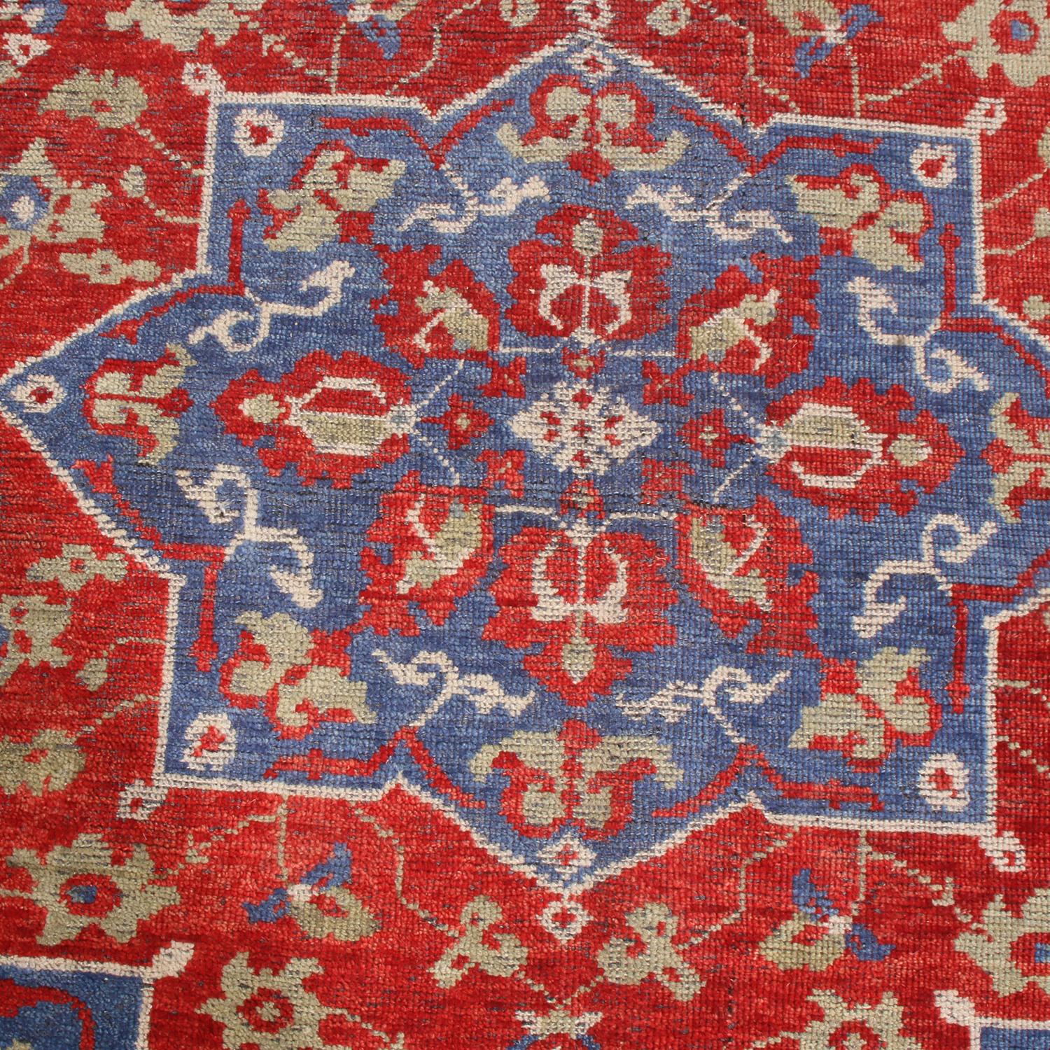 Annodato a mano Rug & Kilim's 17th-Century Oushak Style Geometric Red Beige and Blue Wool Rug in vendita
