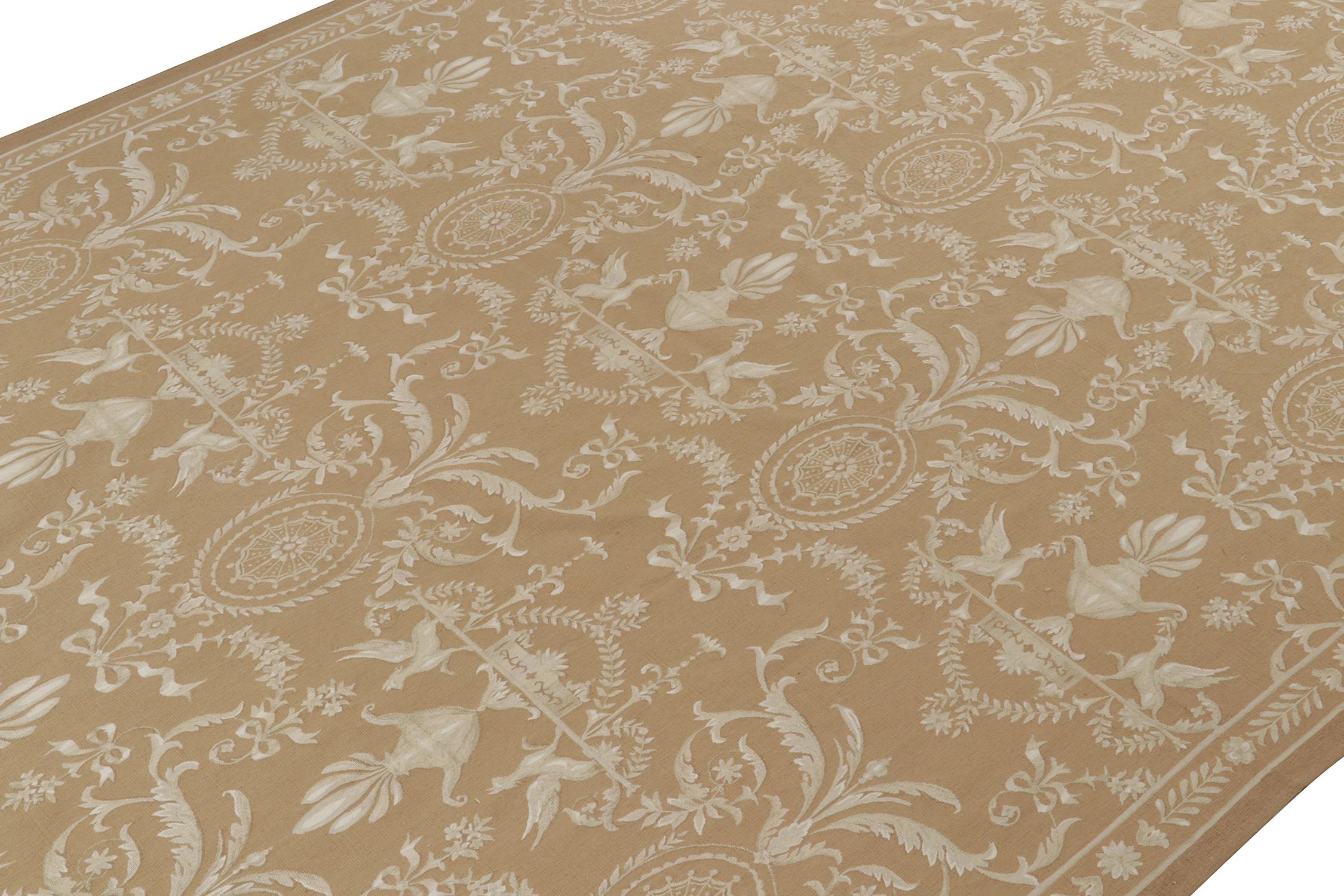 Noué à la main Rug & Kilim's 18th-Century Aubusson style Flat Weave in Brown with White Pattern (Tapis & Kilim's 18th-Century Aubusson style Flat Weave en brun avec motif blanc) en vente