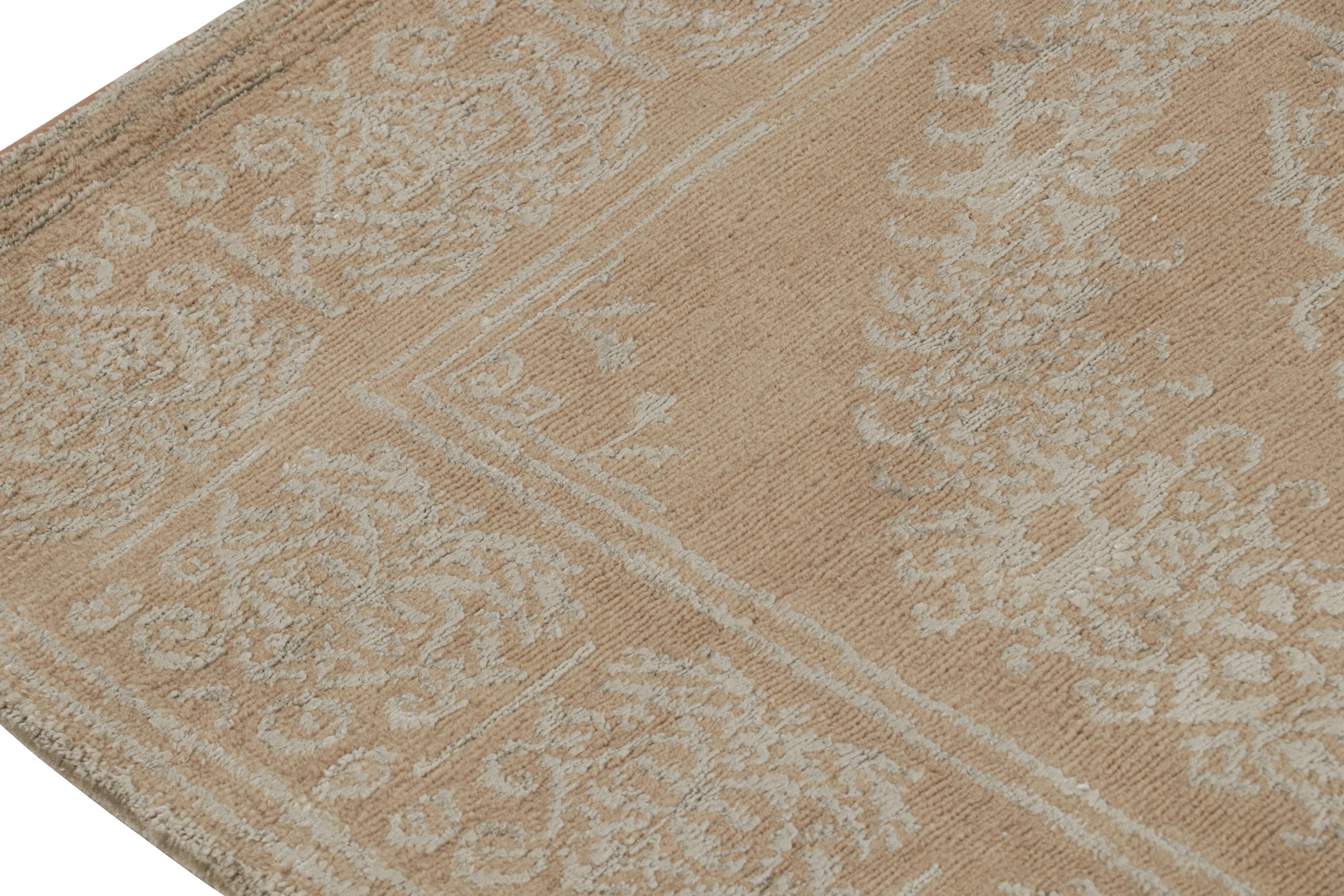 Rug & Kilim's 18th Century Catana Inspired Geometric Silver Wool-Silk Rug In New Condition For Sale In Long Island City, NY