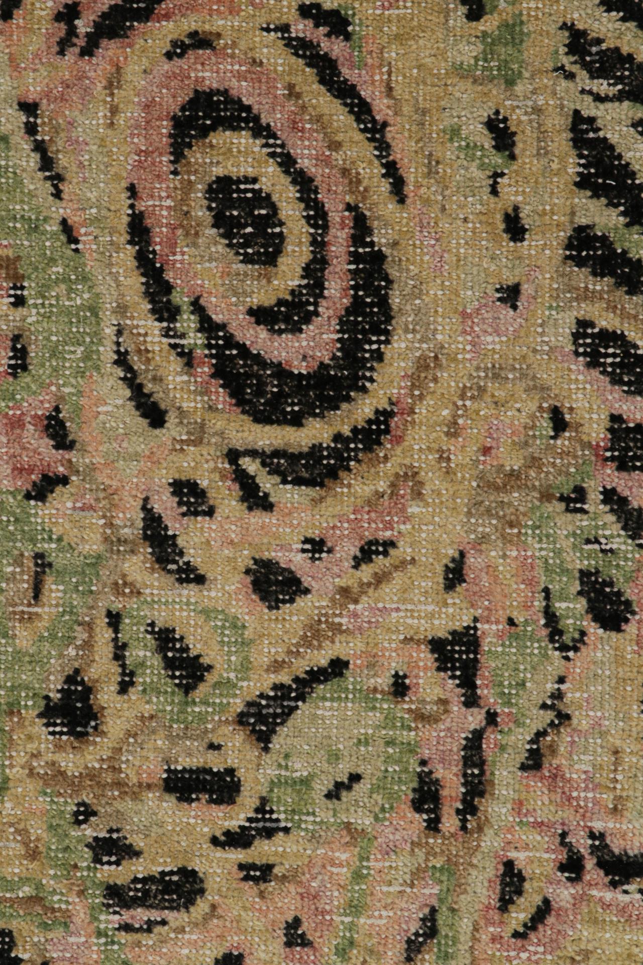 Abstrakt-expressionistischer Teppich von Rug & Kilim mit durchgehendem geometrischem Muster im Zustand „Neu“ im Angebot in Long Island City, NY