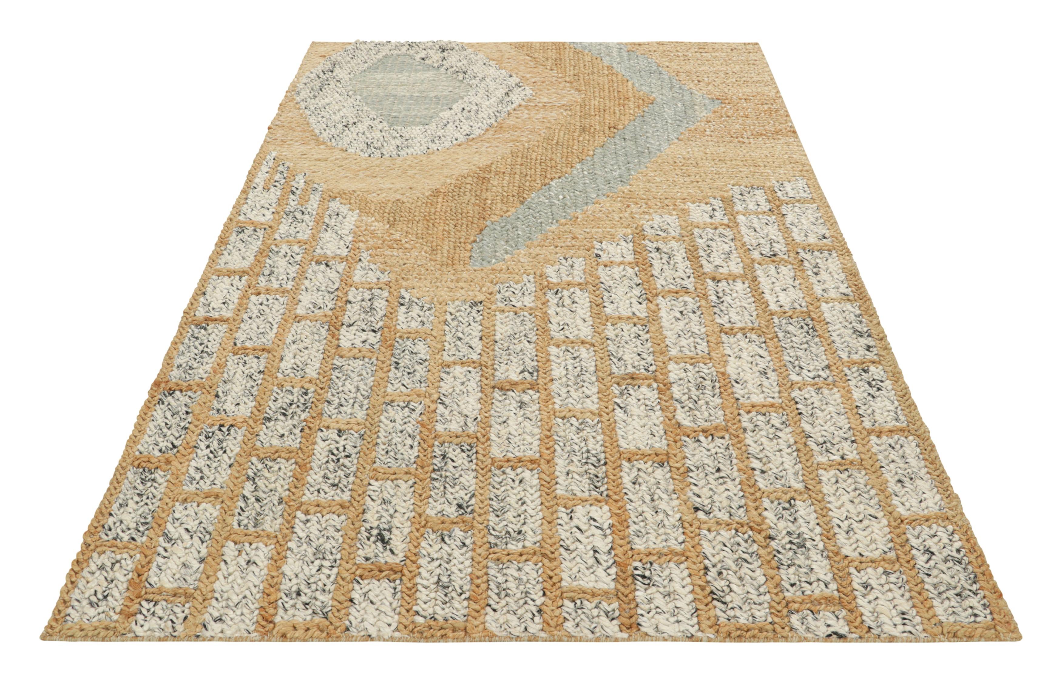 Abstraktes Flachgewebe von Rug & Kilim in Beige, Grau und Weiß mit geometrischen Mustern (Handgewebt) im Angebot