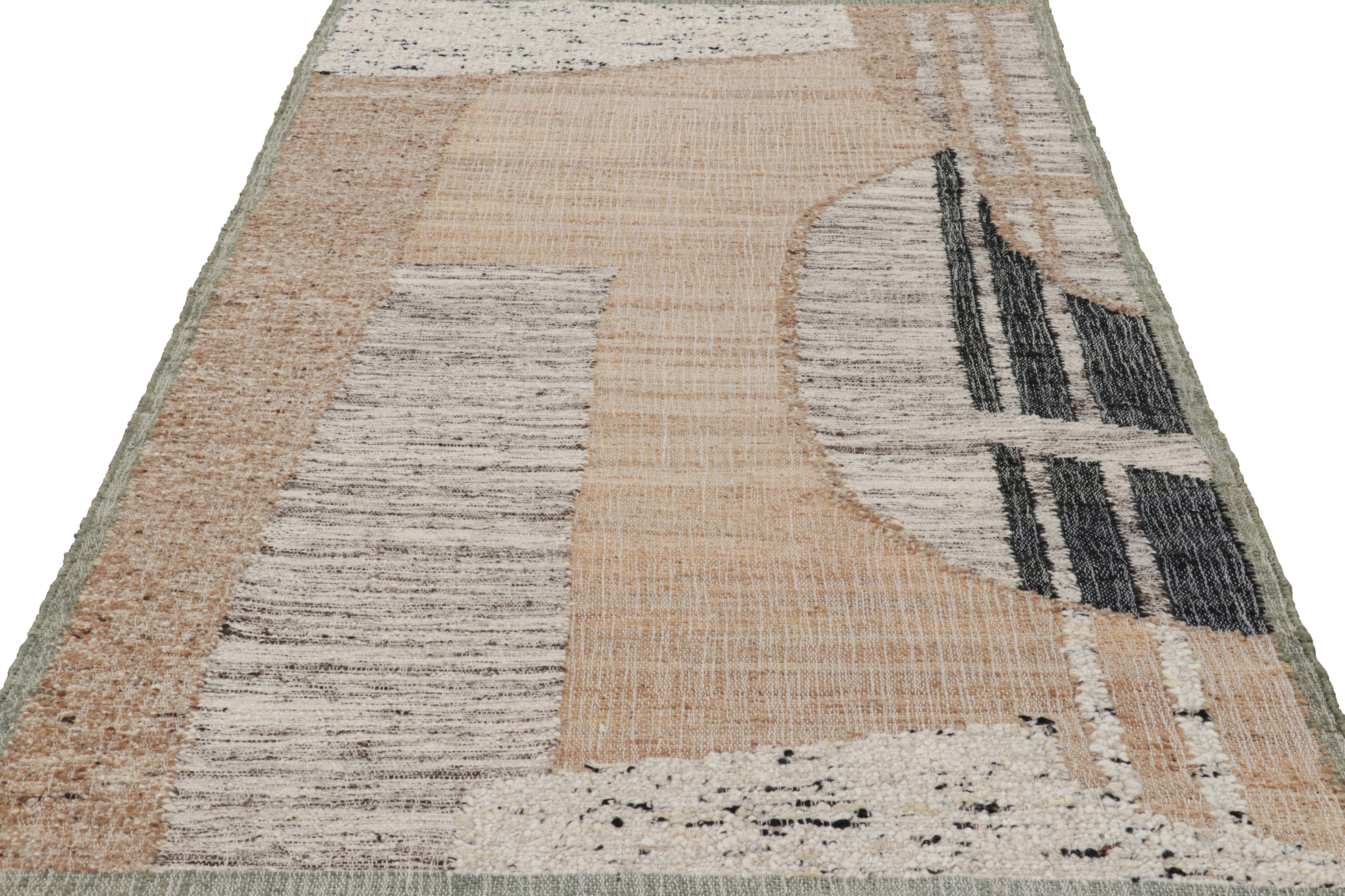 Abstraktes Flachgewebe von Rug & Kilim mit geometrischen Mustern in Beige, Creme und Schwarz (Indisch) im Angebot