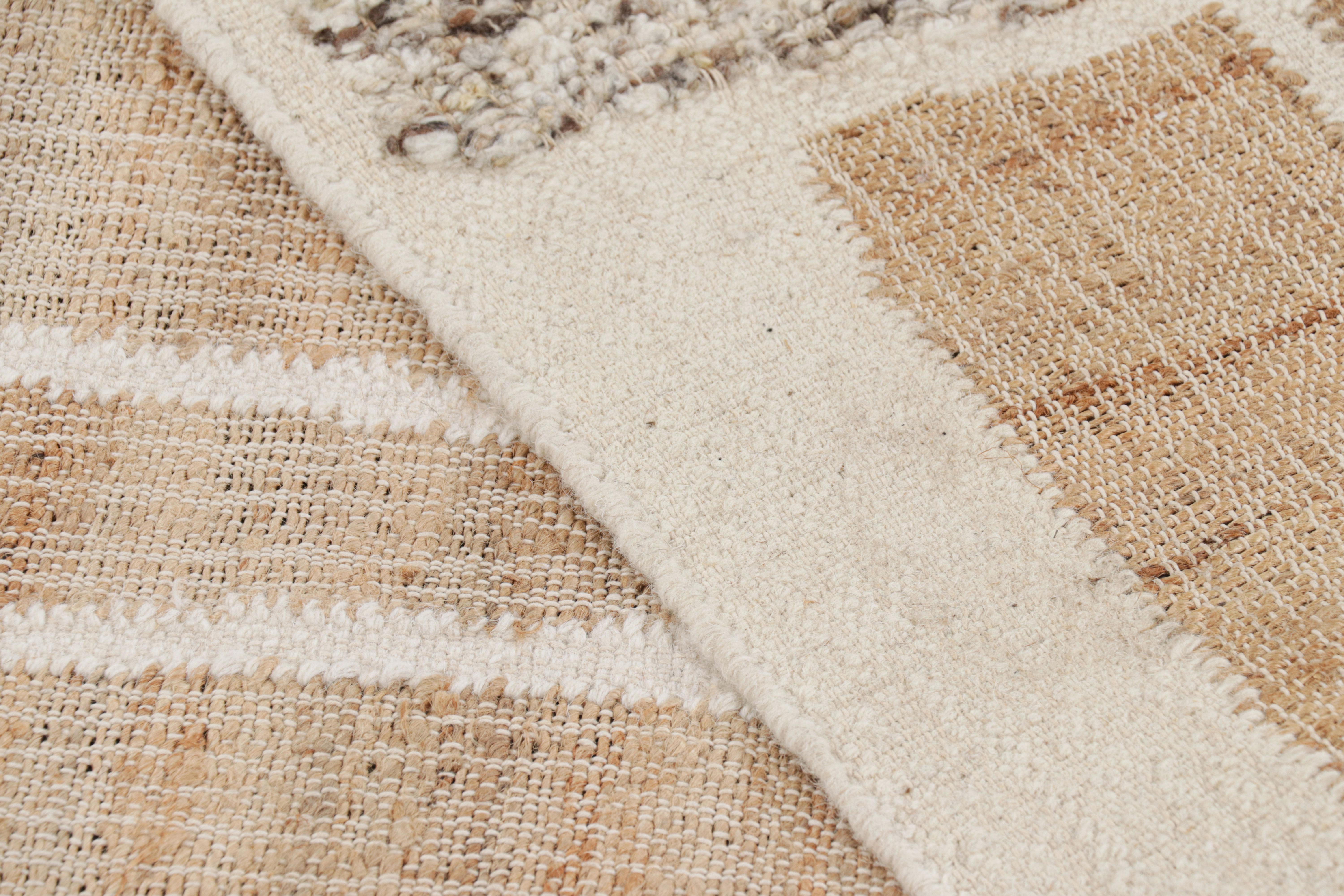 Dieses aus handgewebter Wolle und Jute gefertigte 5x7-Flachgewebe ist eine aufregende neue, individuell gestaltbare Linie in der Rug & Kilim Collection. 

Über das Design: 

Dieser zeitgenössische Teppich zeichnet sich durch ein raffiniertes Design