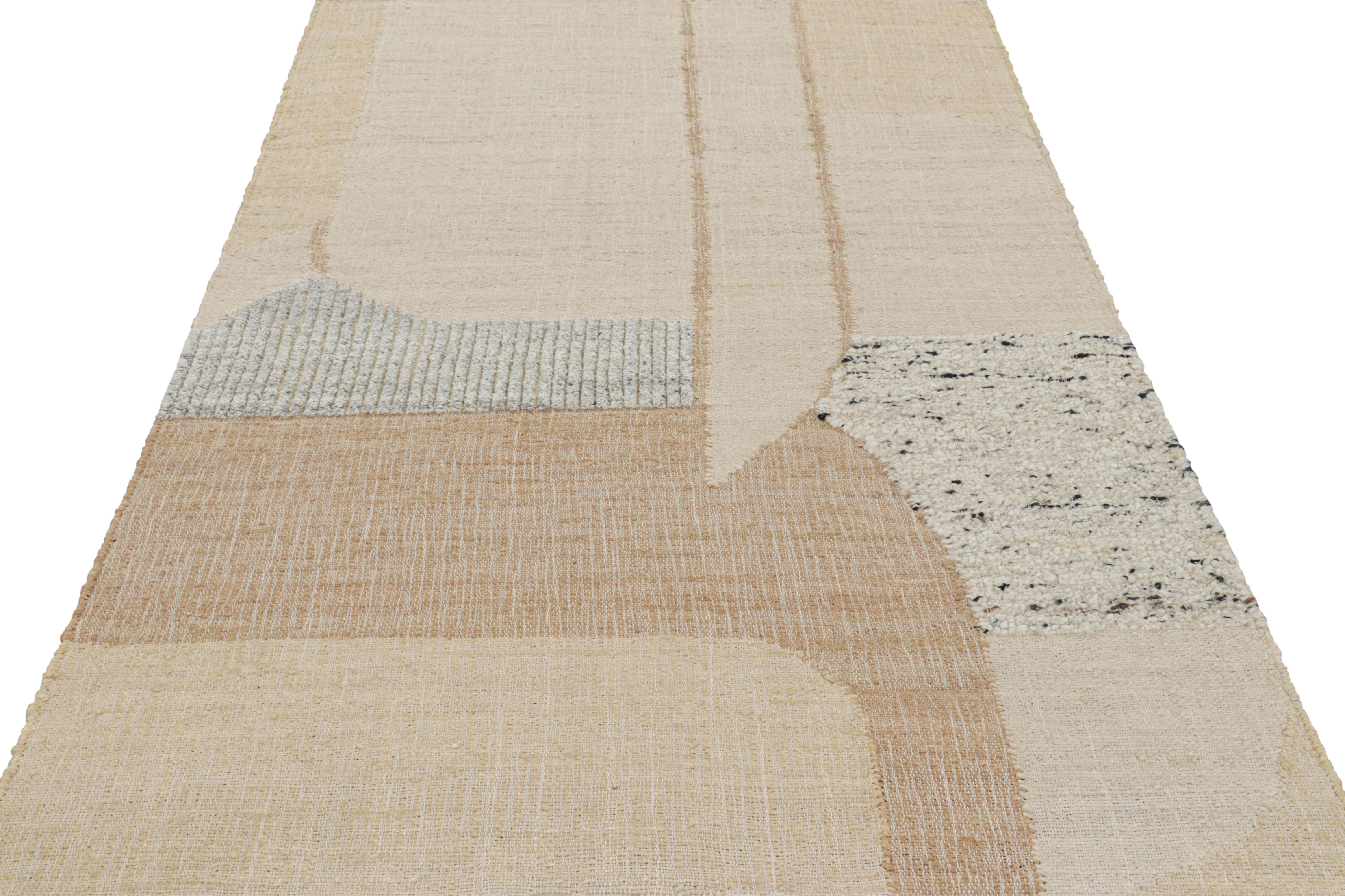  Made with handwoven wool and jute, this 5x8 flatweave represents an exciting new custom-capable line in the Rug & Kilim Collection. 

On the Design: 

This contemporary rug features an immersive geometric design wherein a subtle combination of