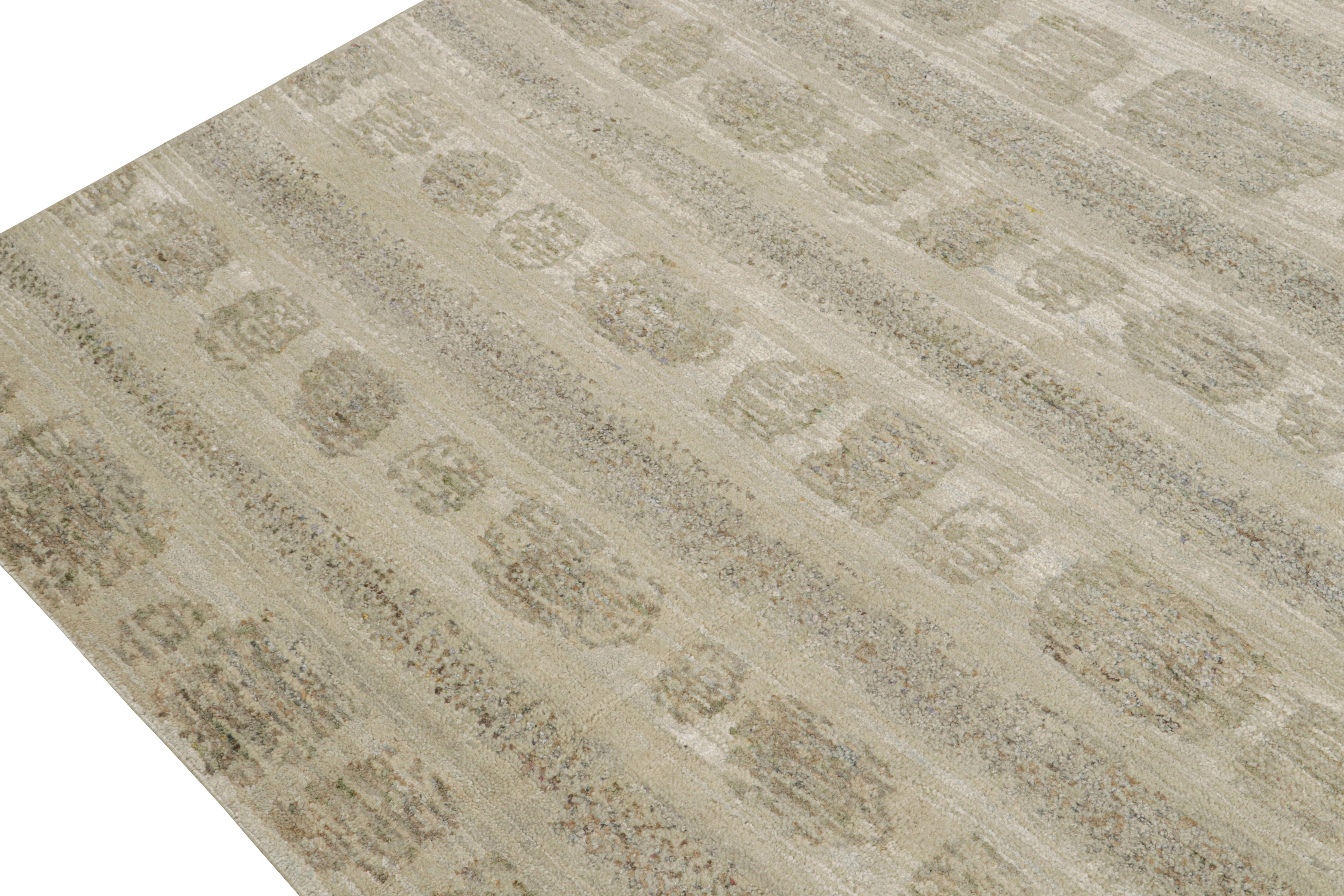 Alfombra abstracta de Rug & Kilim con motivos beige y gris Anudado a mano en venta
