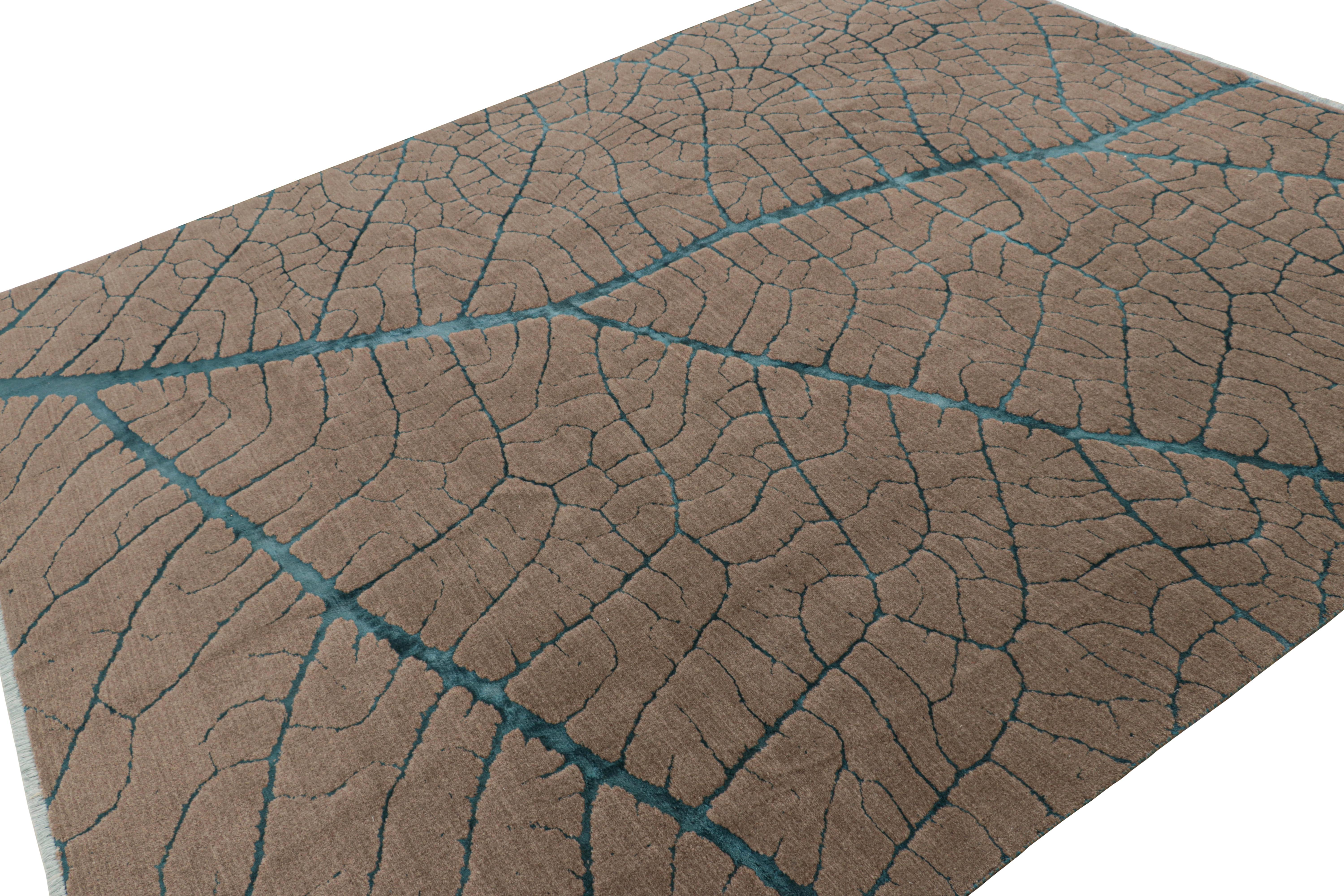 Turkish Rug & Kilim’s Abstract Rug in Beige-Brown with Blue Geometric Patterns For Sale