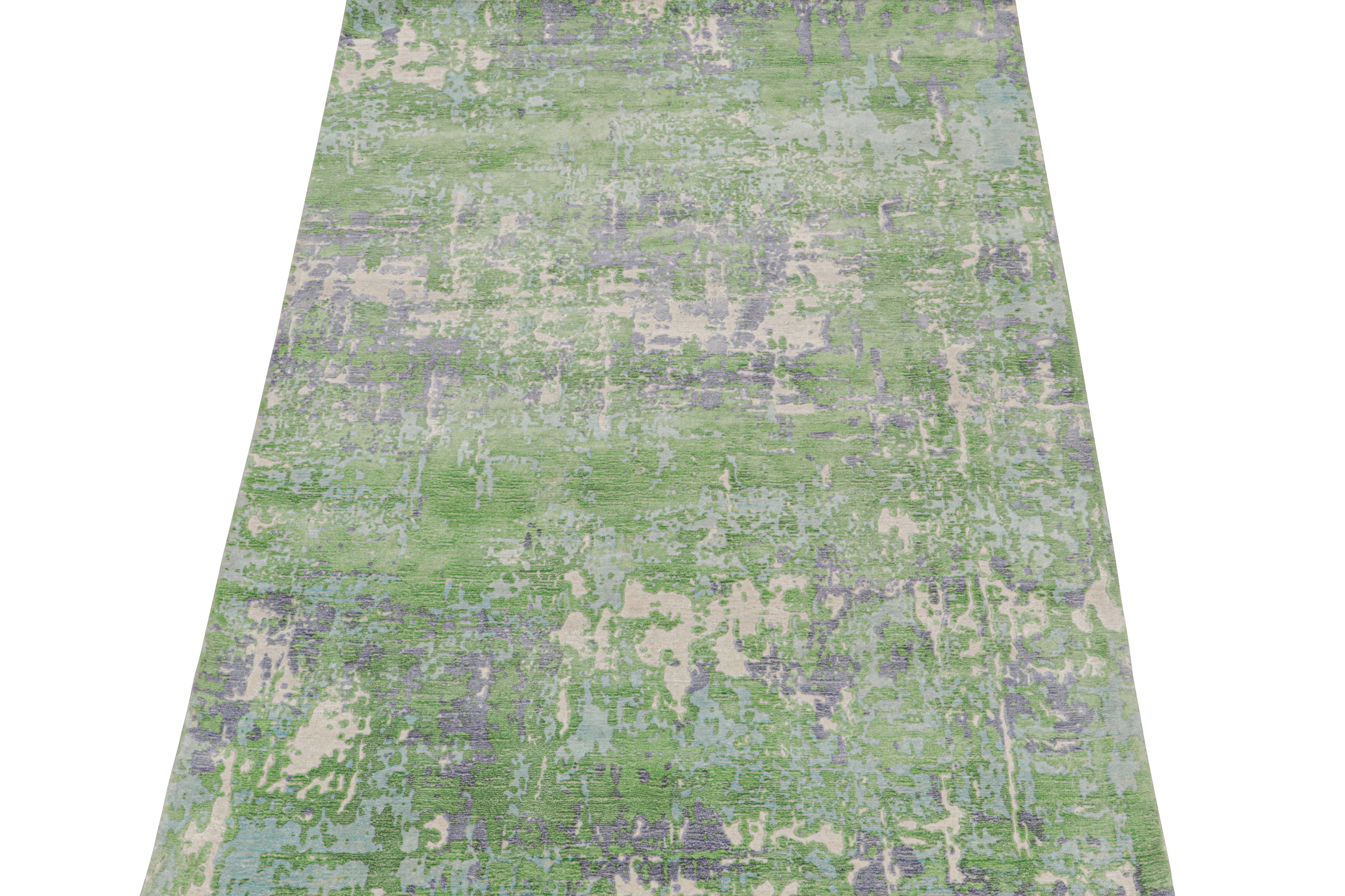 This 6x9 abstract rug is a grand new entry to Rug & Kilim’s Modern Collection. 

Connoisseurs will note this piece is from our new Light on Loom line, which includes quicker custom capabilities than ever before. This piece and others like it can