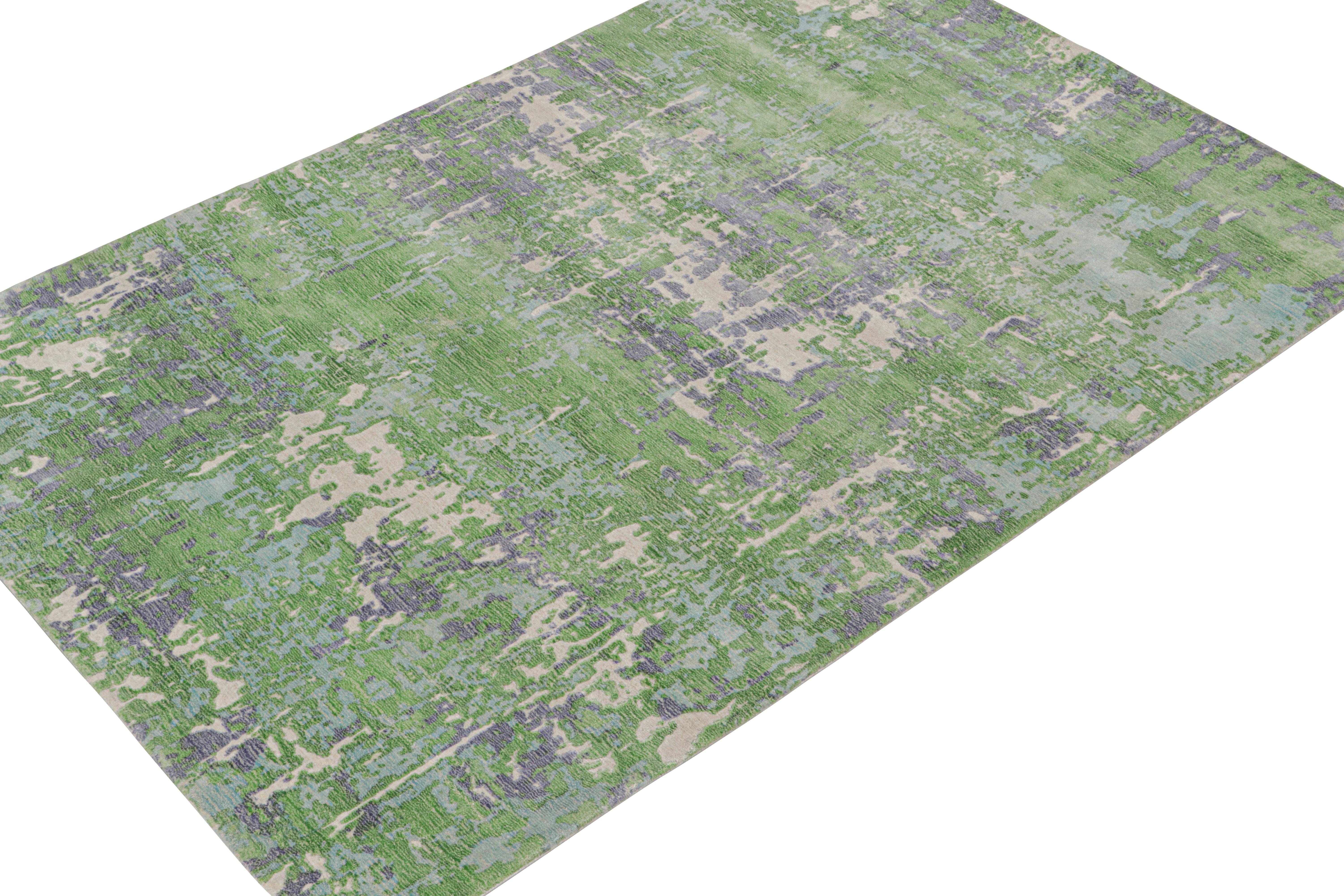 Rug & Kilim’s Abstract Rug in Green, Blue and Beige All-Over Pattern Moderno en venta