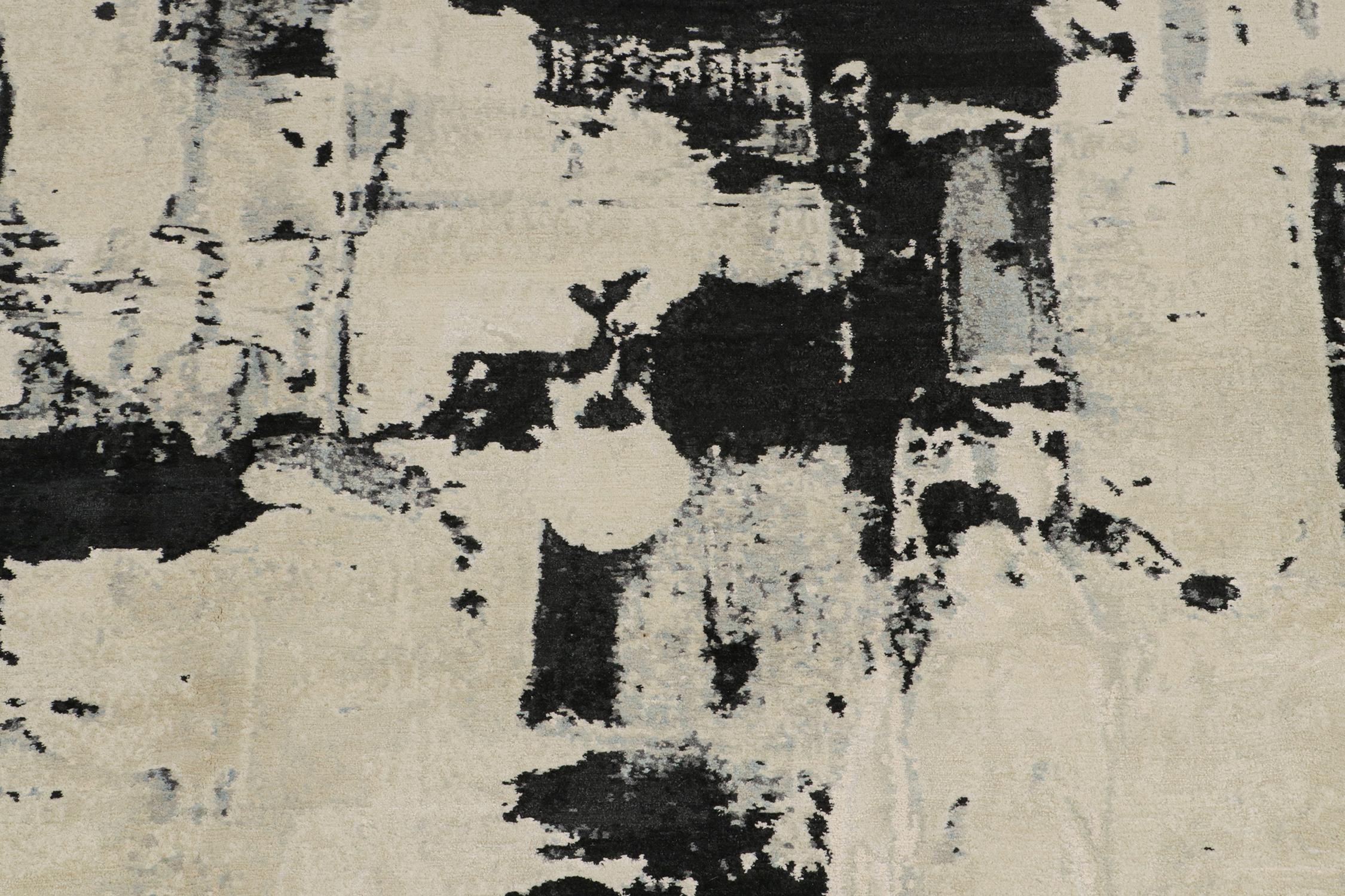 Rug & Kilim’s Abstract Rug in Ivory with Black and Ice Blue Patterns In New Condition For Sale In Long Island City, NY