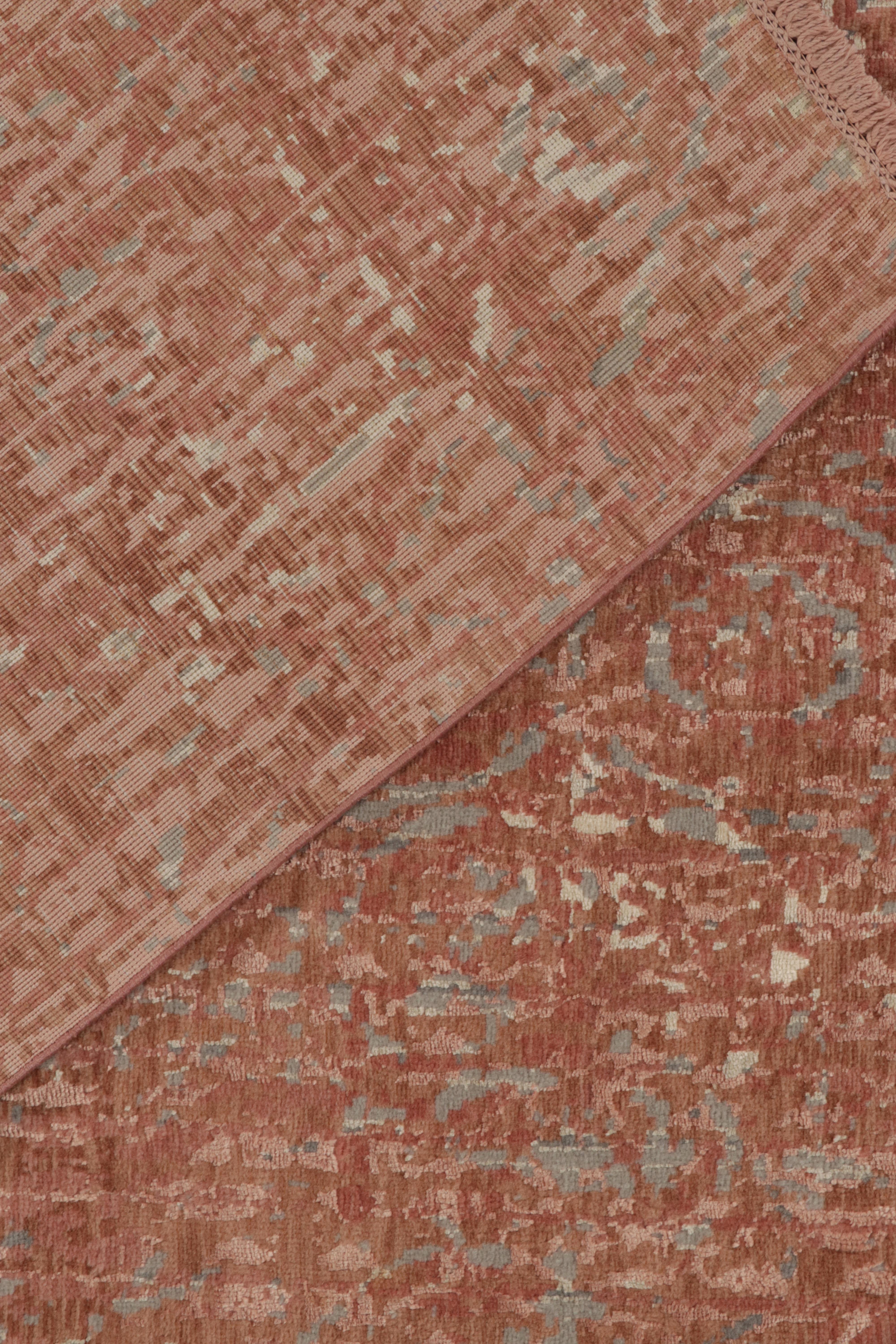 Rug & Kilim’s Abstract Rug in Pink, Muted All over Pattern In New Condition For Sale In Long Island City, NY