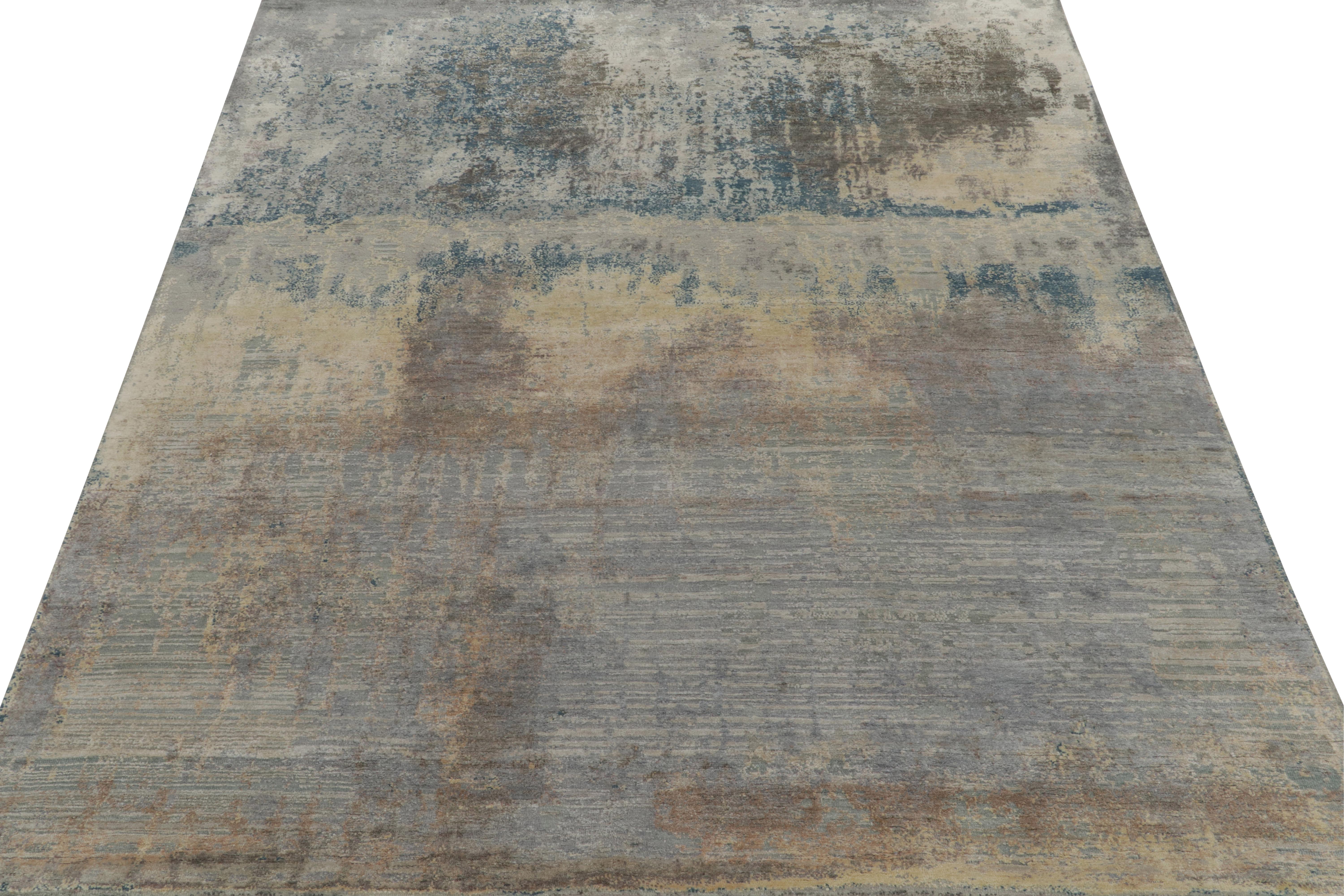Moderno Rug & Kilim è un tappeto astratto con motivo argento-grigio e blu all over. in vendita