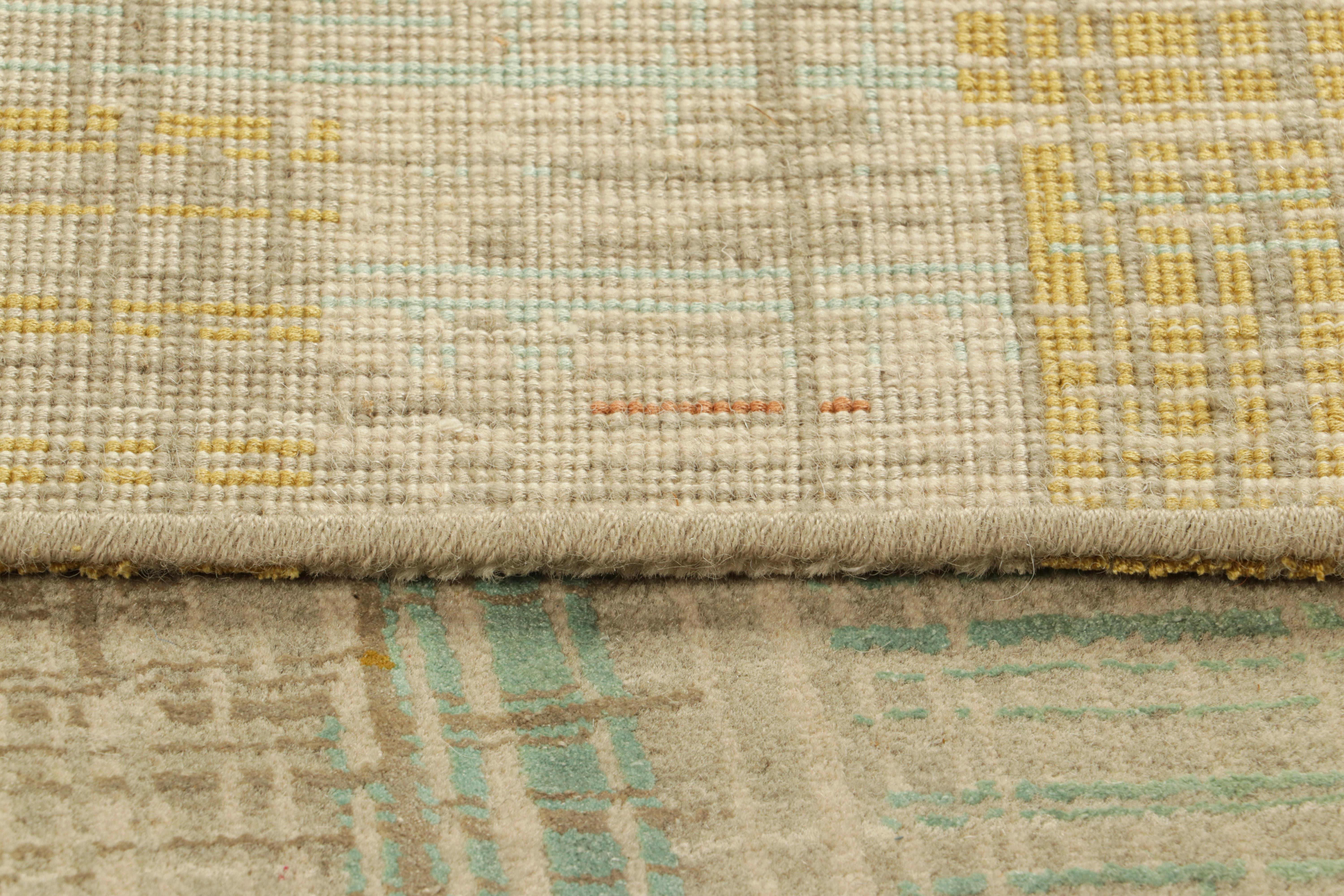 Noué à la main Tapis abstrait de Rug & Kilim avec des rayures polychromes et des motifs géométriques en vente