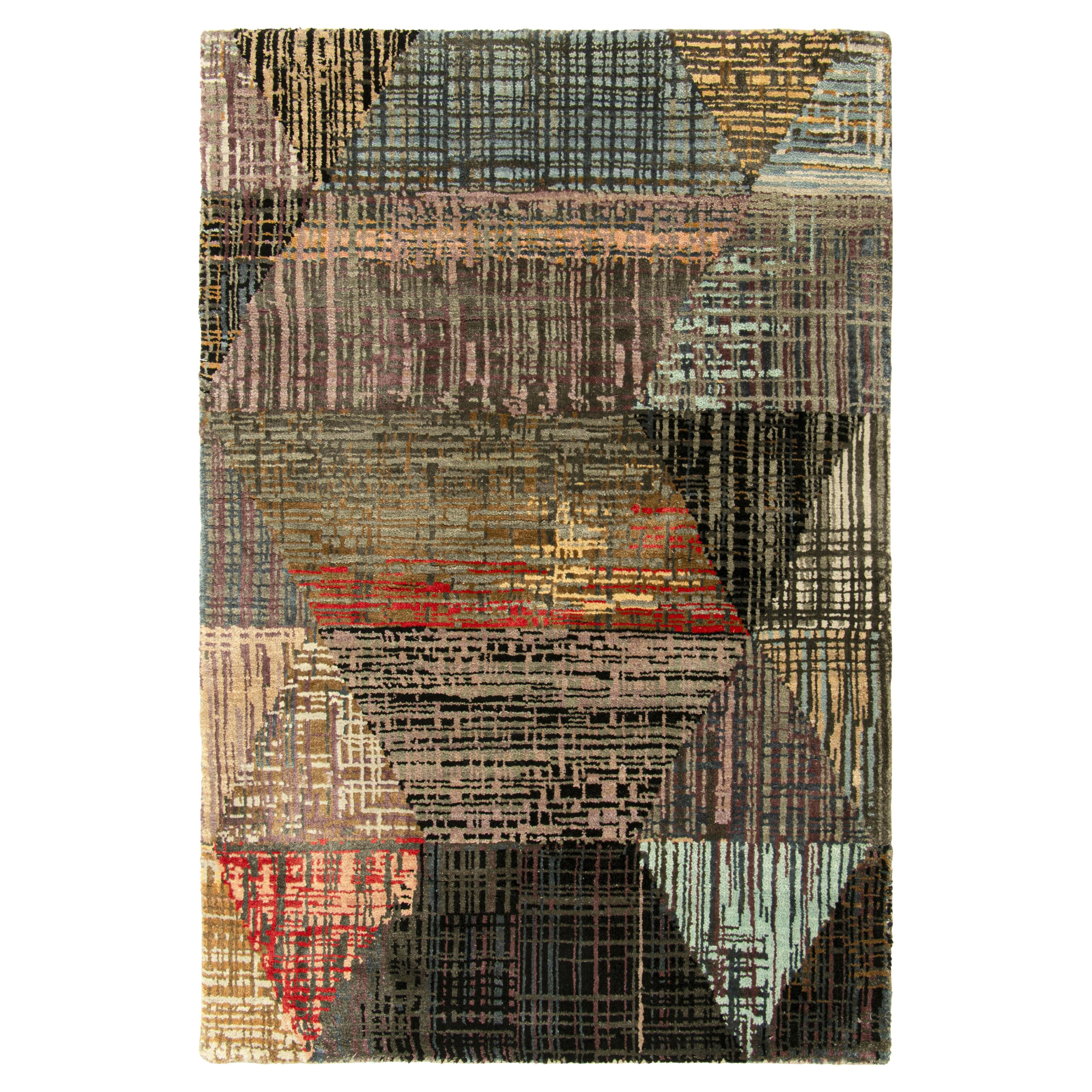 Abstrakter Teppich von Rug & Kilim mit polychromen Streifen und geometrischen Mustern