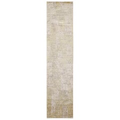 Runner astratto di Rug & Kilim in grigio-argento con toni avorio