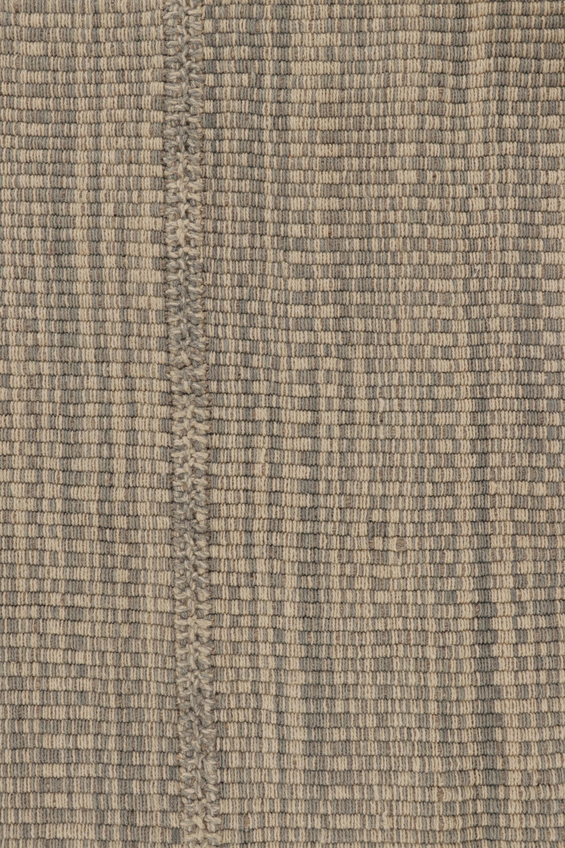Rug & Kilim's Akzent-Kilim, Beige und Graue Struktur-Streifen (Handgeknüpft) im Angebot