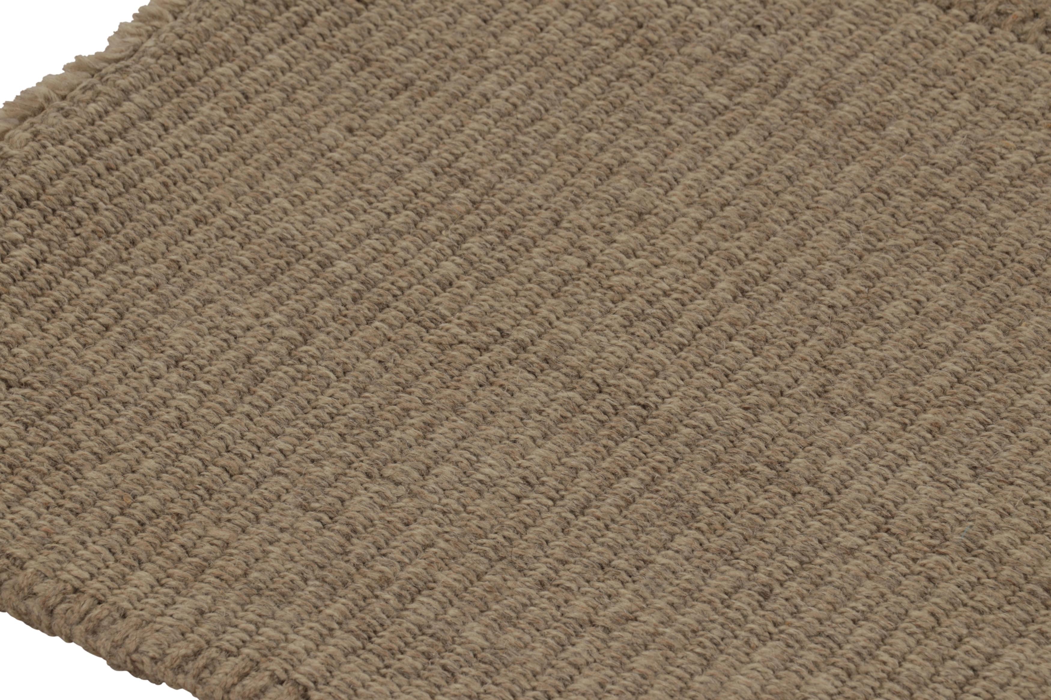 Dieser moderne 3x3-Kilim aus handgewebter Wolle stammt aus einer aufregenden neuen Flachgewebe-Kollektion von Rug & Kilim, die nach Maß gefertigt wird.  

Über das Design:
