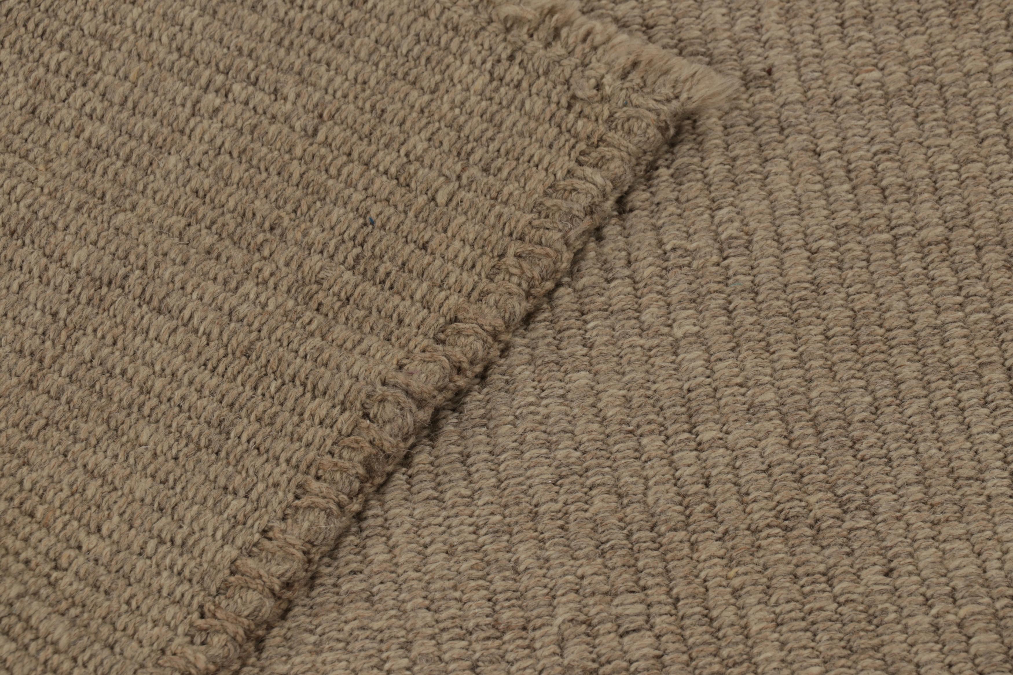 Rug & Kilim's Akzent-Kilim, Beige Strukturstreifen mit braunen Akzenten (21. Jahrhundert und zeitgenössisch) im Angebot