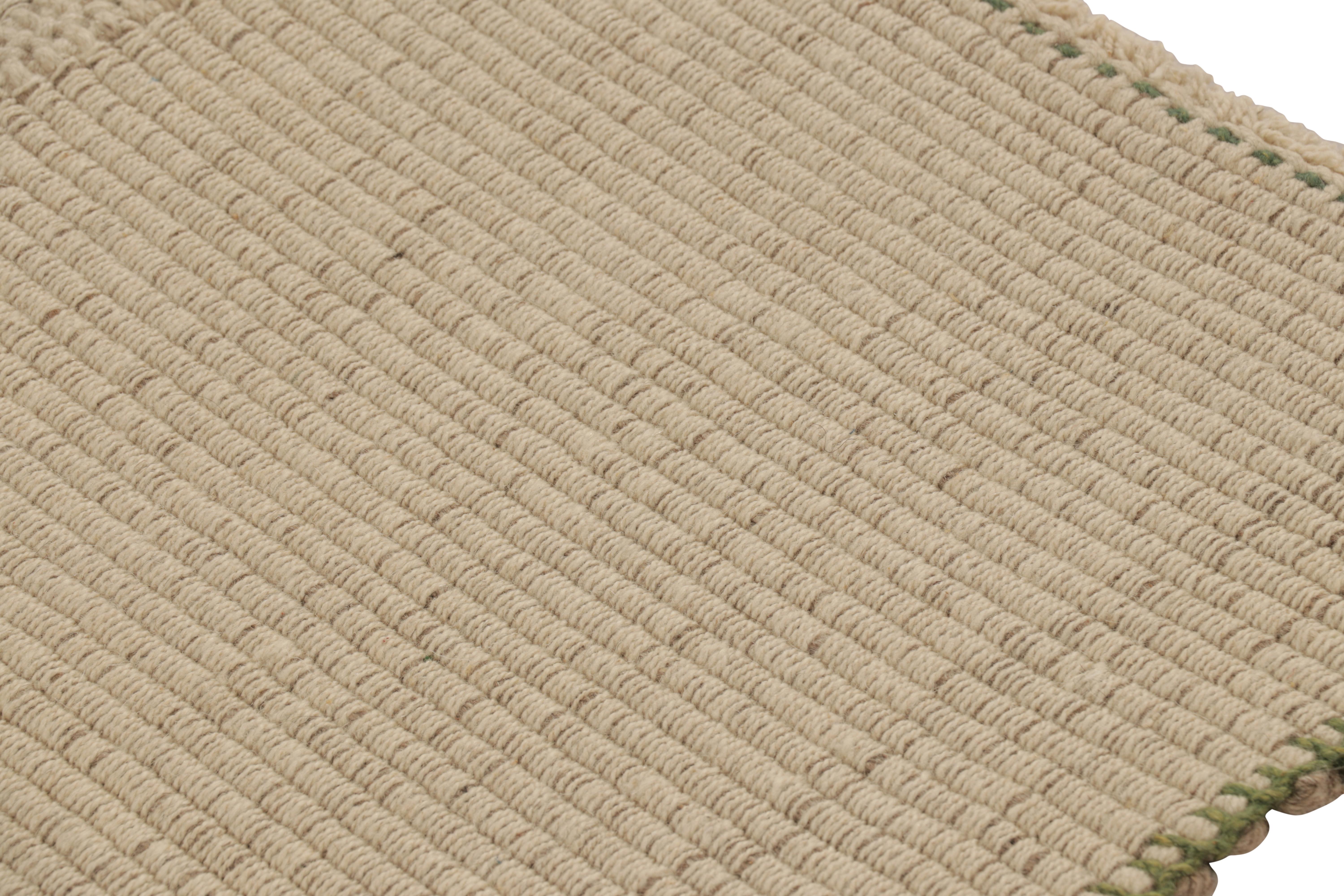 Rug & Kilim's Akzent-Kilim, beigefarbene Strukturstreifen mit grünen Akzenten (Kelim) im Angebot
