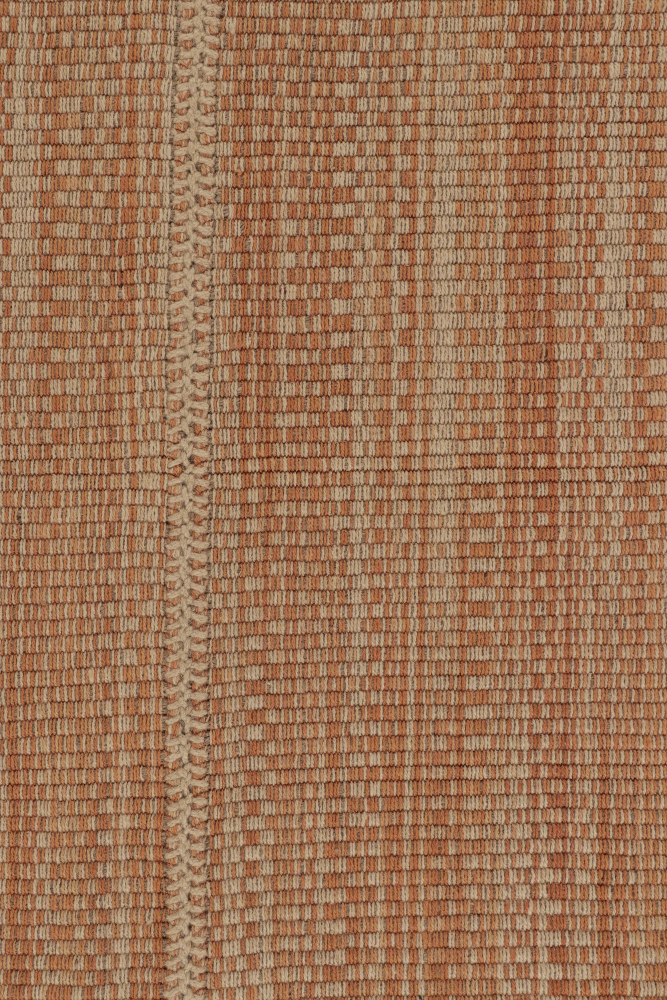 Moderno Rug & Kilim, Kilim d'accento beige con strisce arancioni in vendita