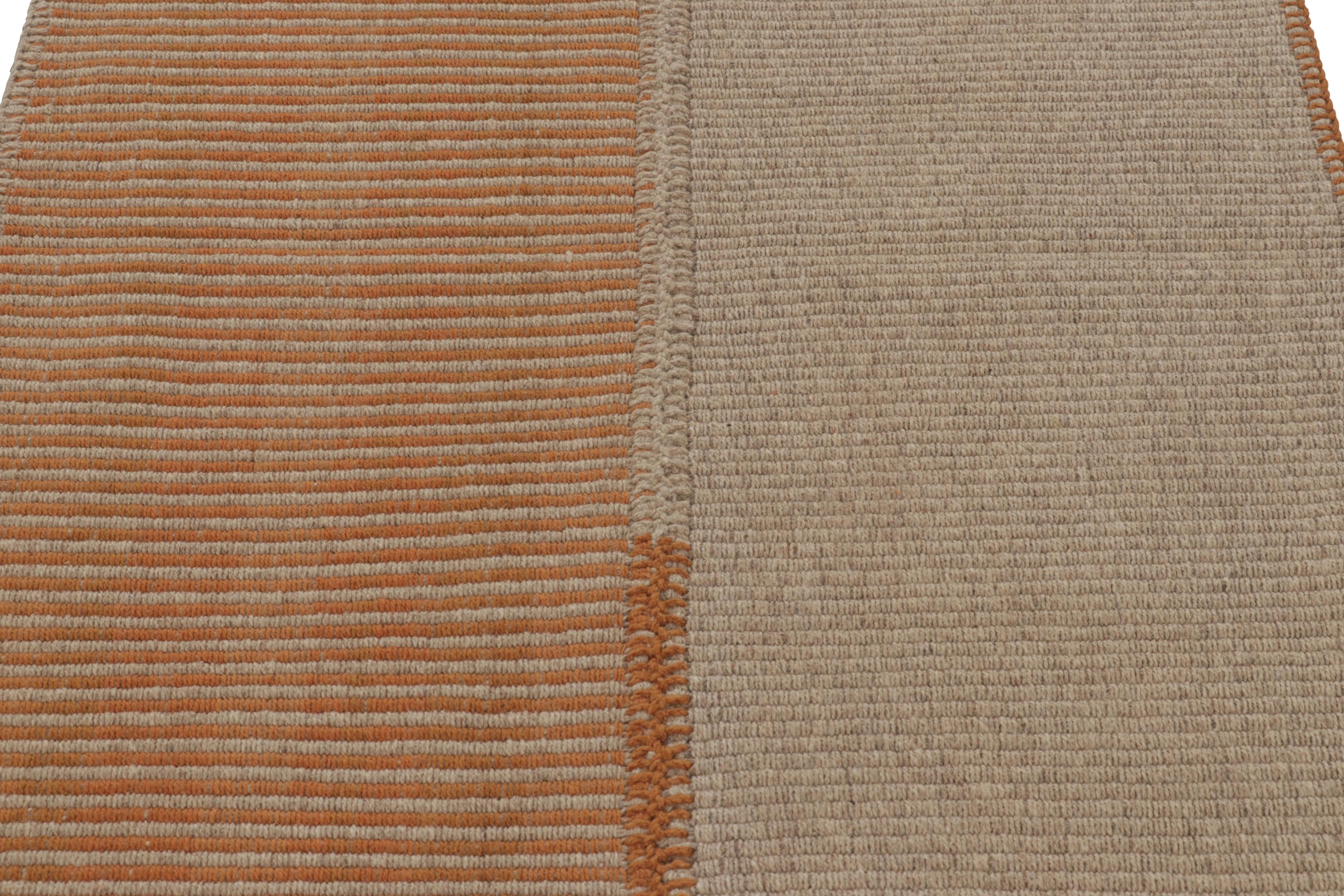 Lana Rug & Kilim, Kilim d'accento beige con strisce arancioni in vendita