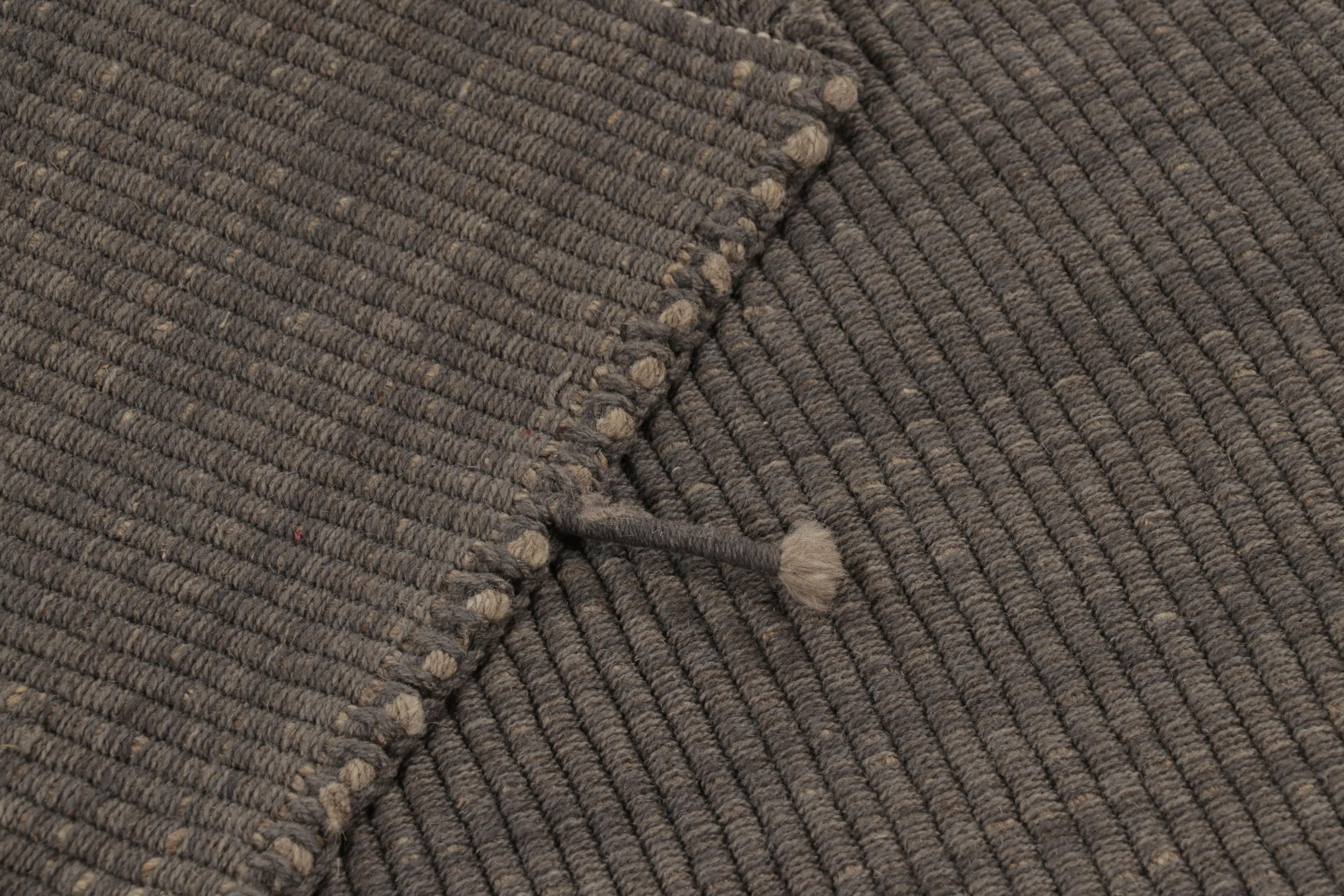 XXI secolo e contemporaneo Rug & Kilim, Kilim d'accento a righe grigie con accenti beige in vendita