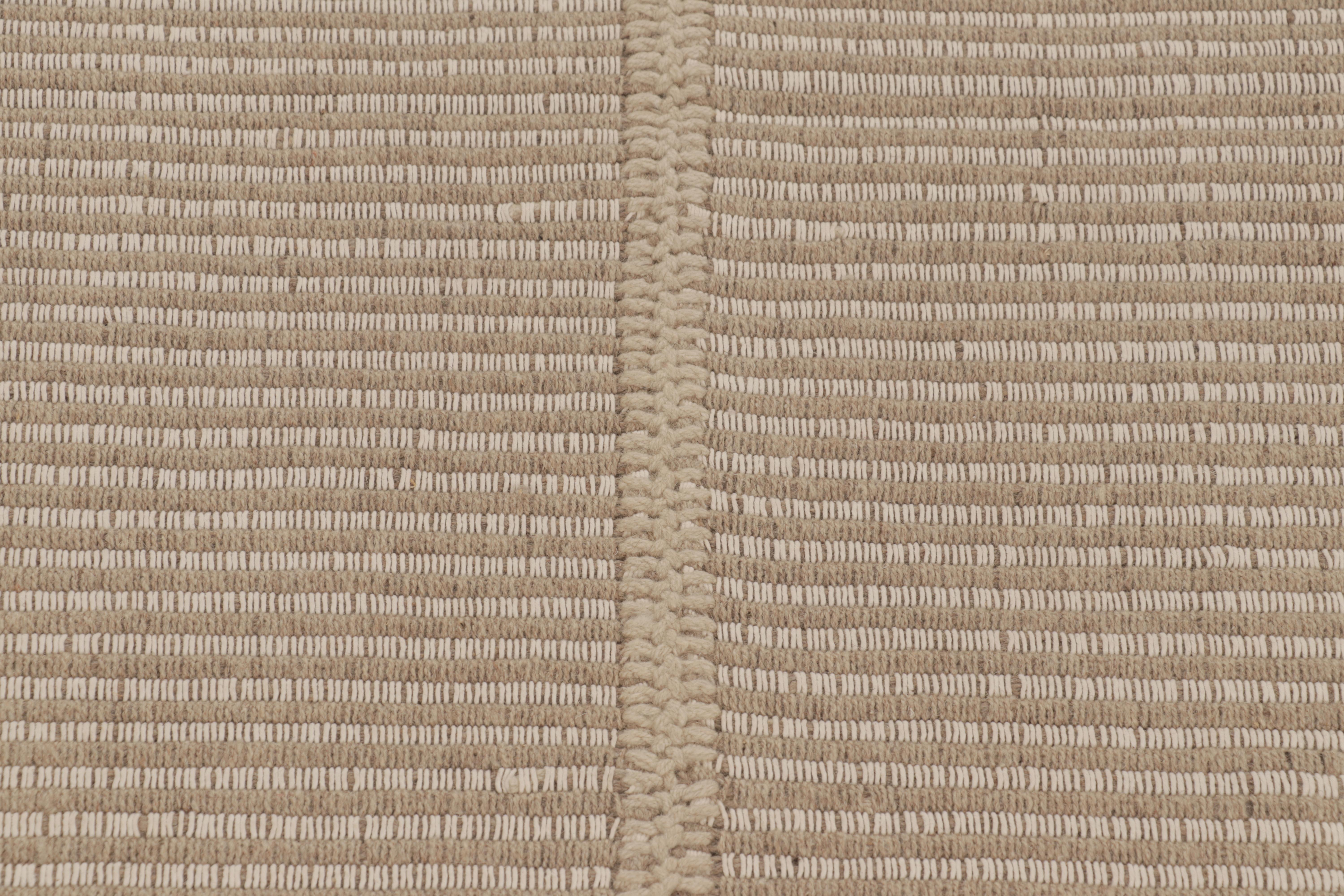 Afghan Rug & Kilim's Accent Kilim, tapis carré à rayures texturées beige et taupe en vente