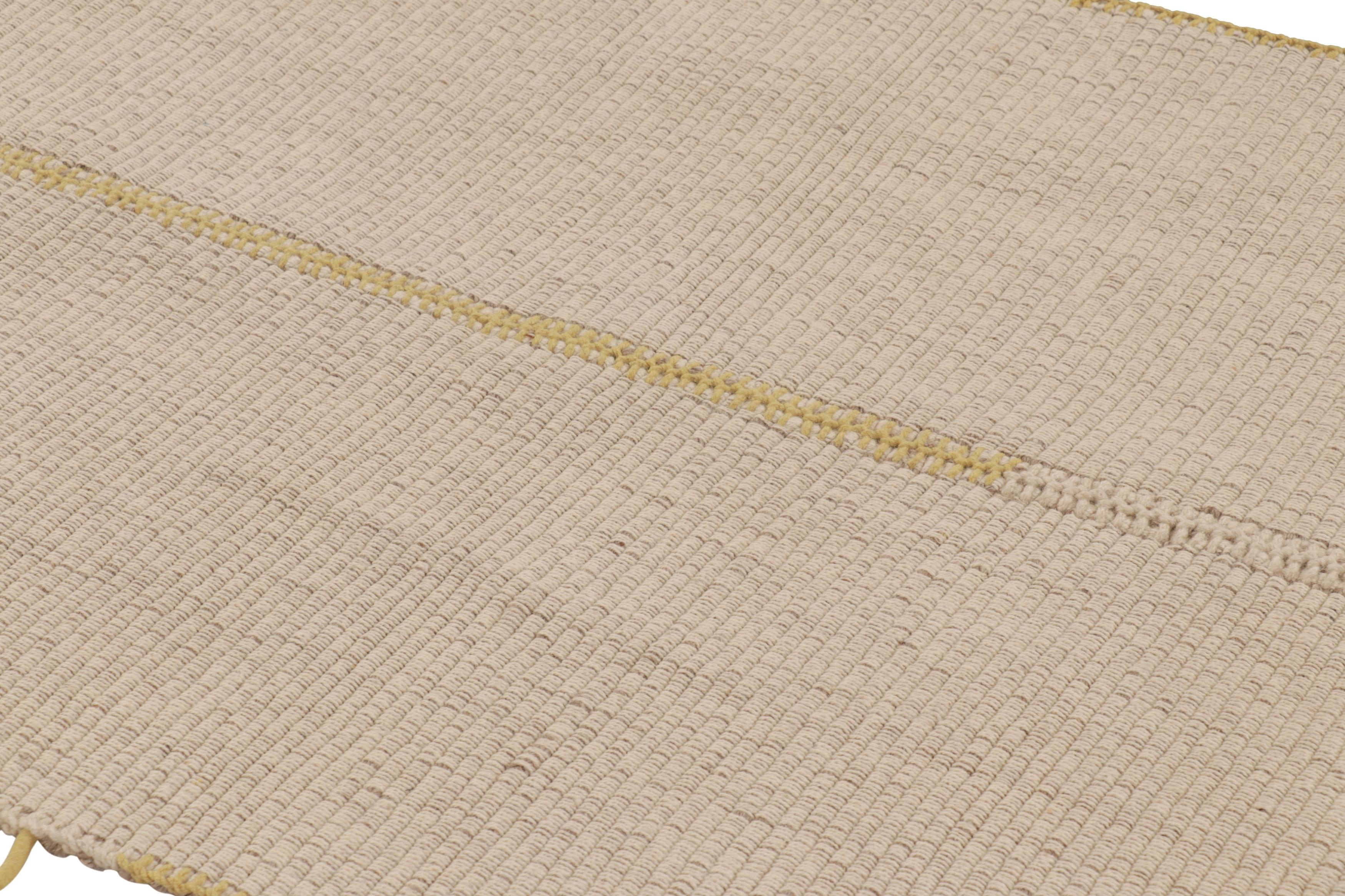 Tissé à la main en laine, ce Kilim contemporain 4x5 fait partie d'une nouvelle collection de tissage plat personnalisable de Rug & Kilim.

Sur le Design :

