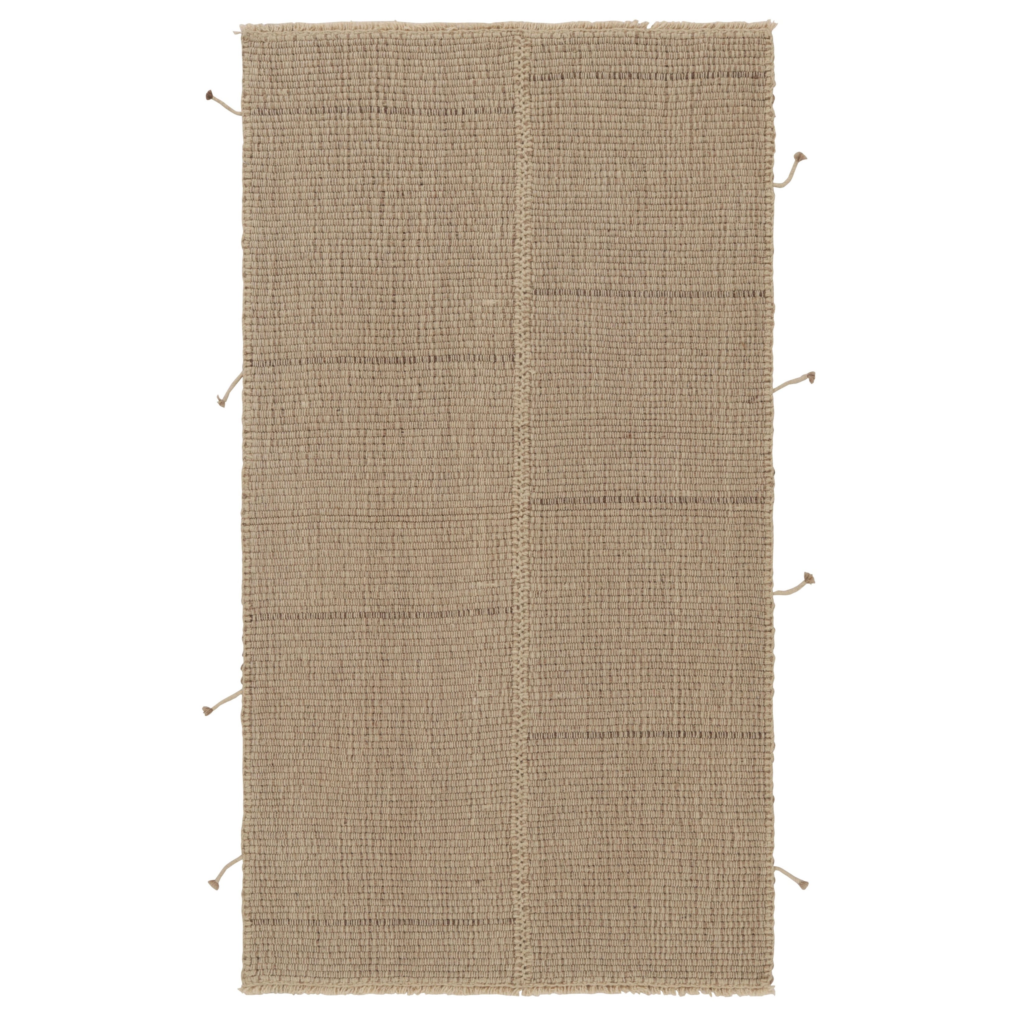 Rug
Kilim è un kilim d
accento con strisce beige e marrone sbiadito.