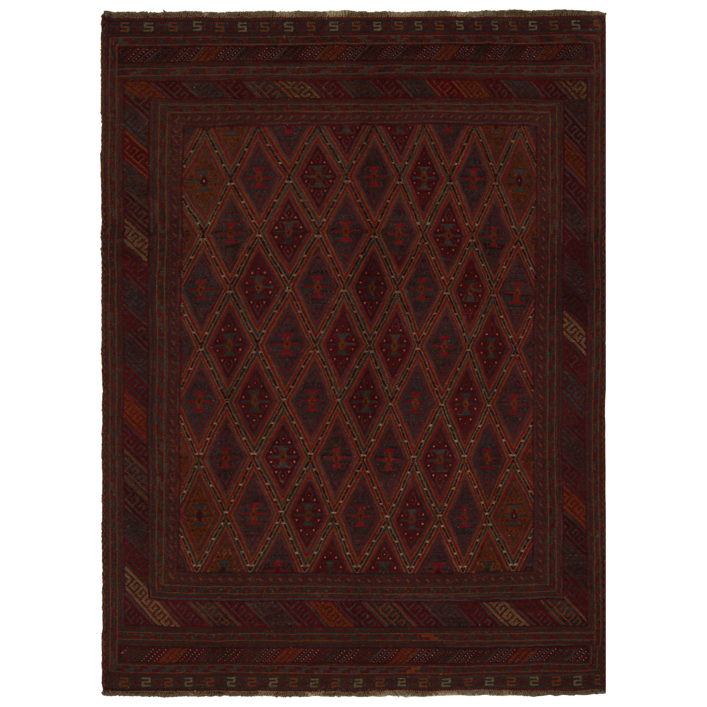 Tapis tribal afghan vintage rouge à motifs géométriques, de Rug & Kilim