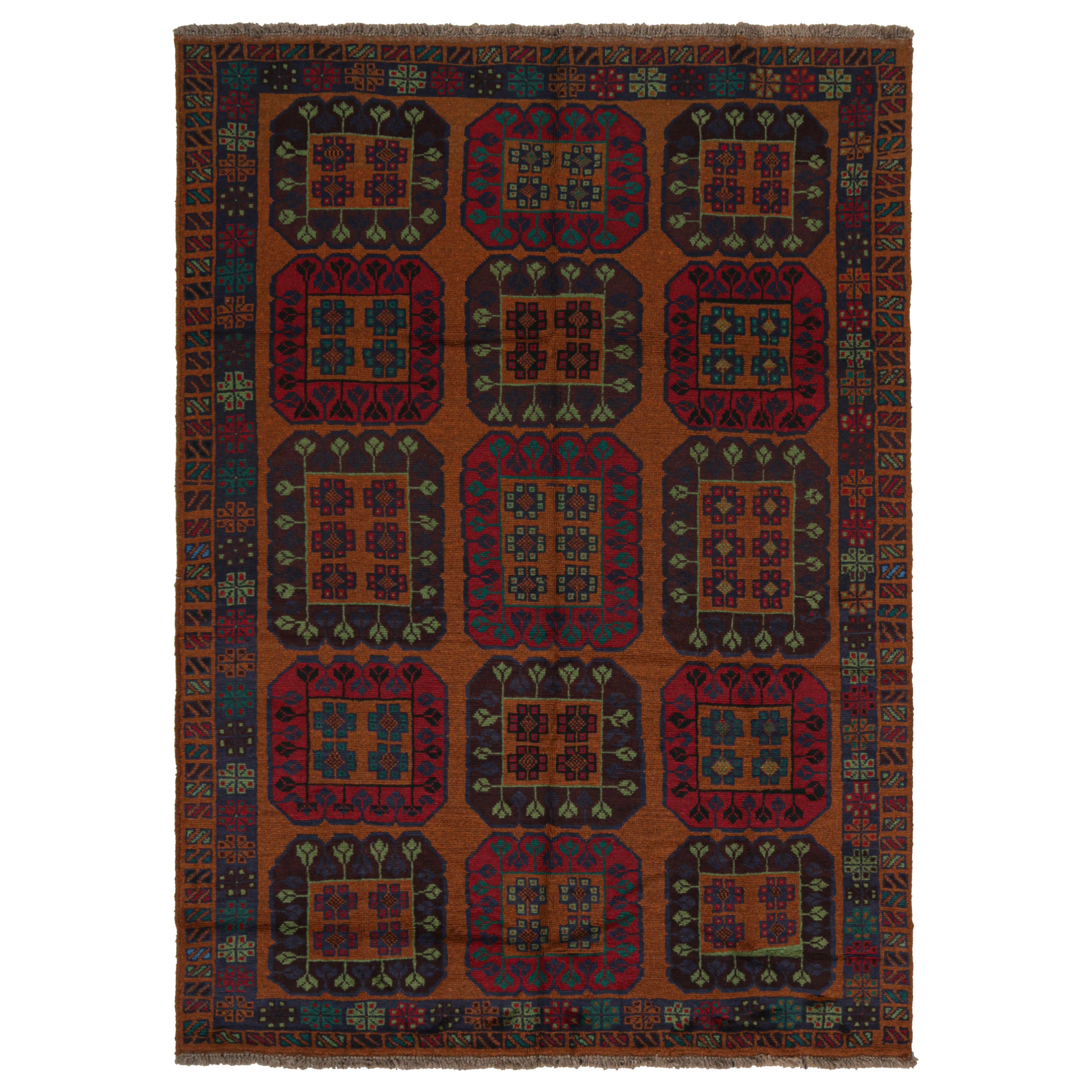 Alfombra Baluch vintage naranja con medallones y motivos florales, de Rug & Kilim en venta