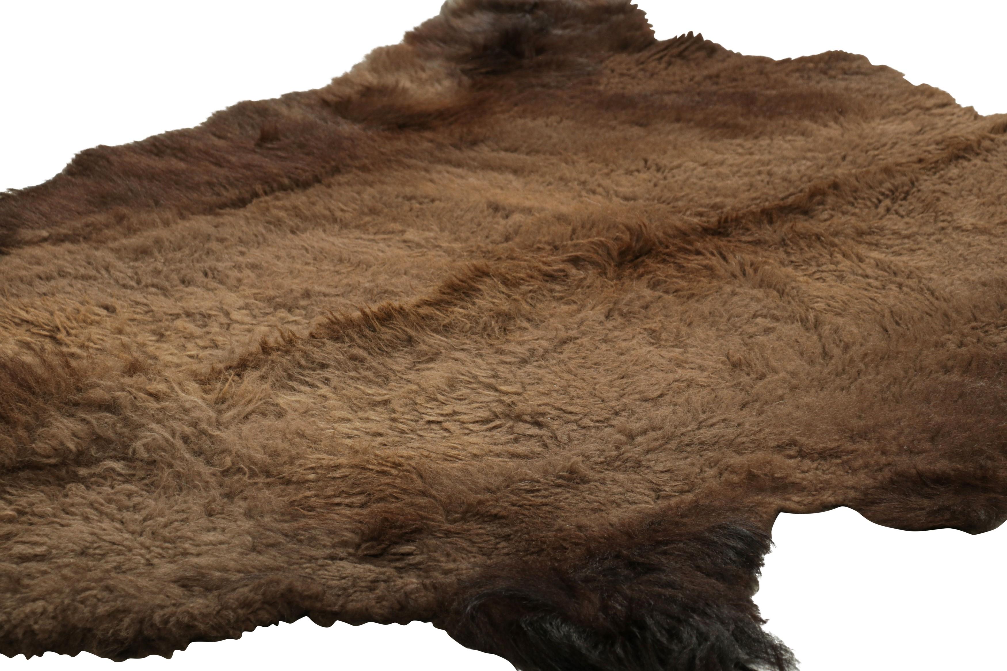 Rug & Kilim’s American Bison Hide Fur Rug in Chocolate Brown Tones In New Condition For Sale In Long Island City, NY