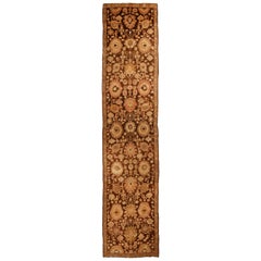 Tapis antique Karabagh en beige brun à motif géométrique et floral par Rug & Kilim