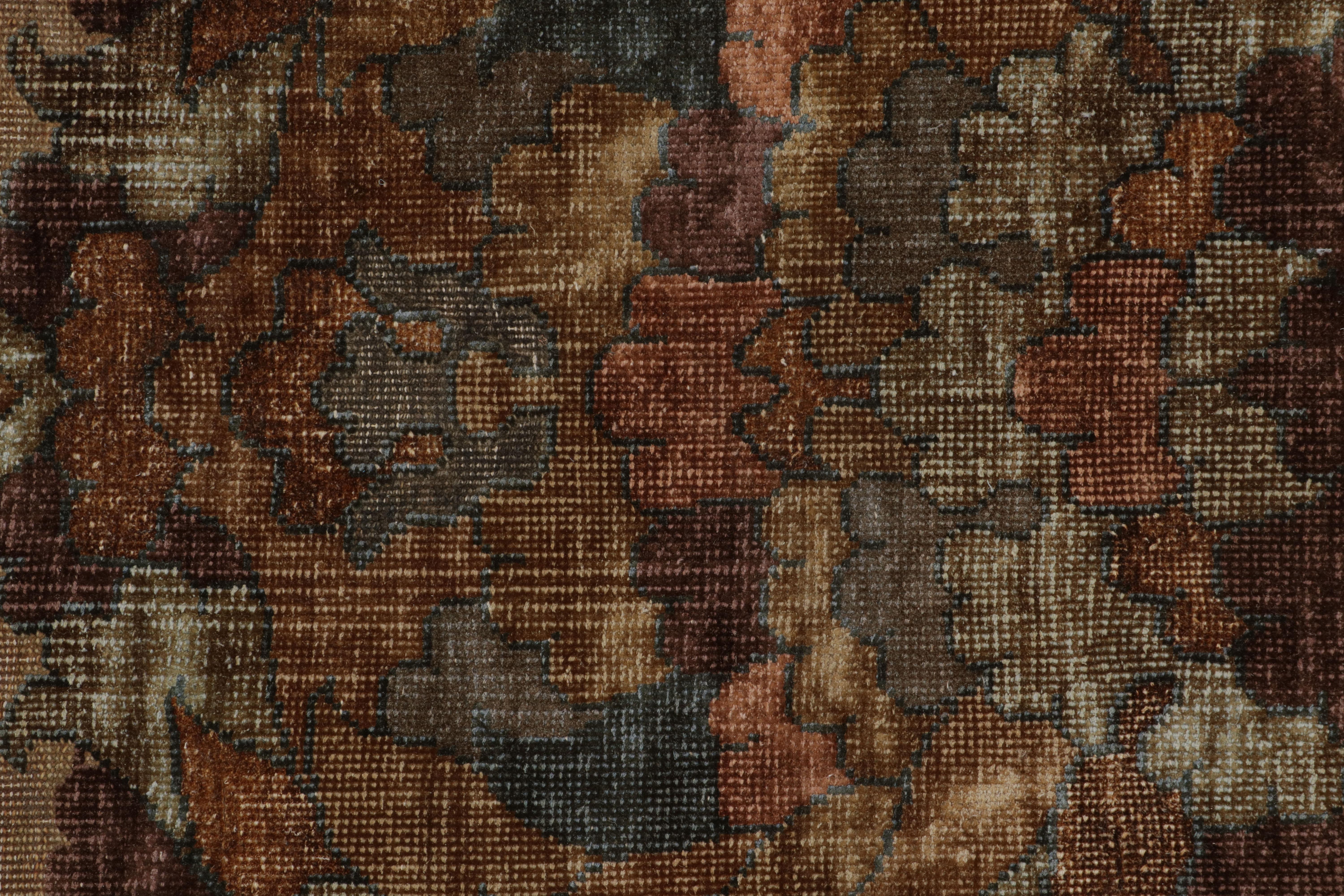 Soie Rug & Kilim's Antique Ottoman rug in Camel and Golden Brown Tones (tapis ottoman ancien dans les tons de chameau et de brun doré) en vente