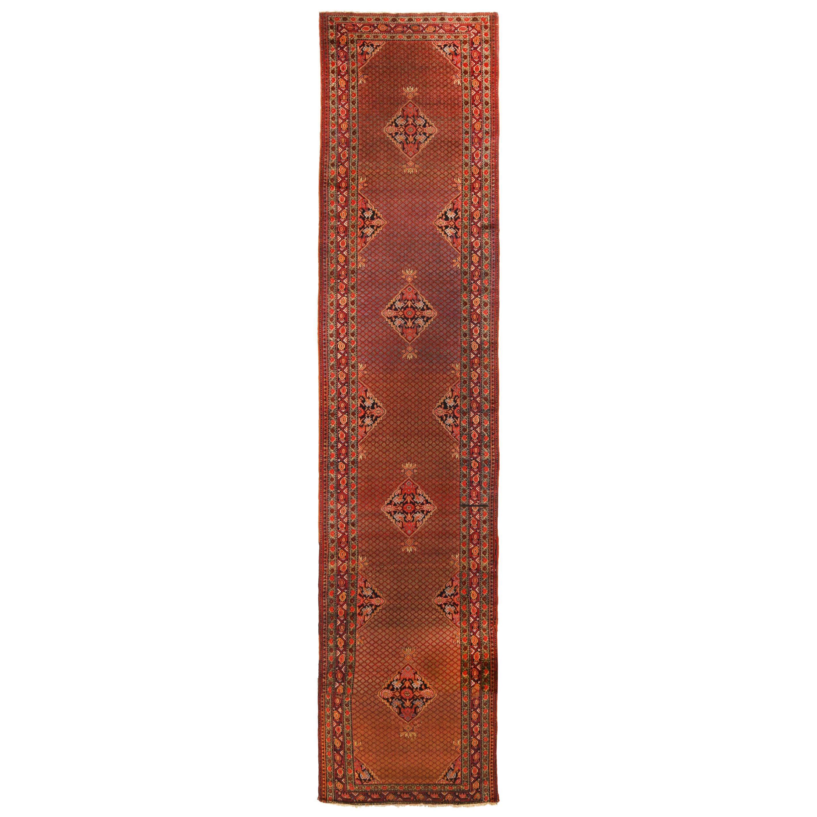 Antiker antiker Sarab-Teppich mit rotem geometrischem Blumenmuster, persischer Läufer von Teppich & Kelim