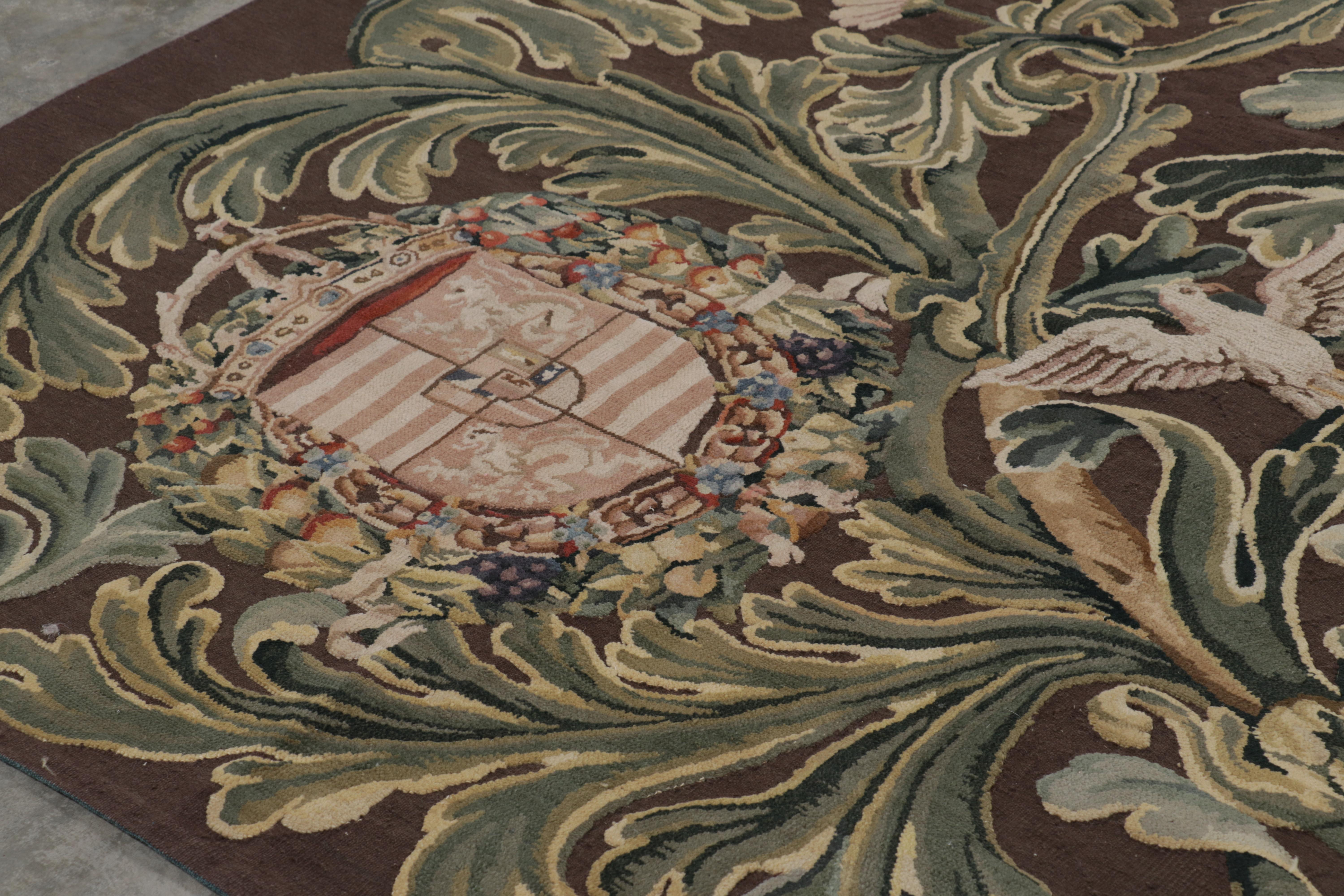 Rug & Kilim's Wappen-Teppich im Tudor-Stil in Schwarz mit Beige-, Blau- und Goldtönen im Zustand „Neu“ im Angebot in Long Island City, NY