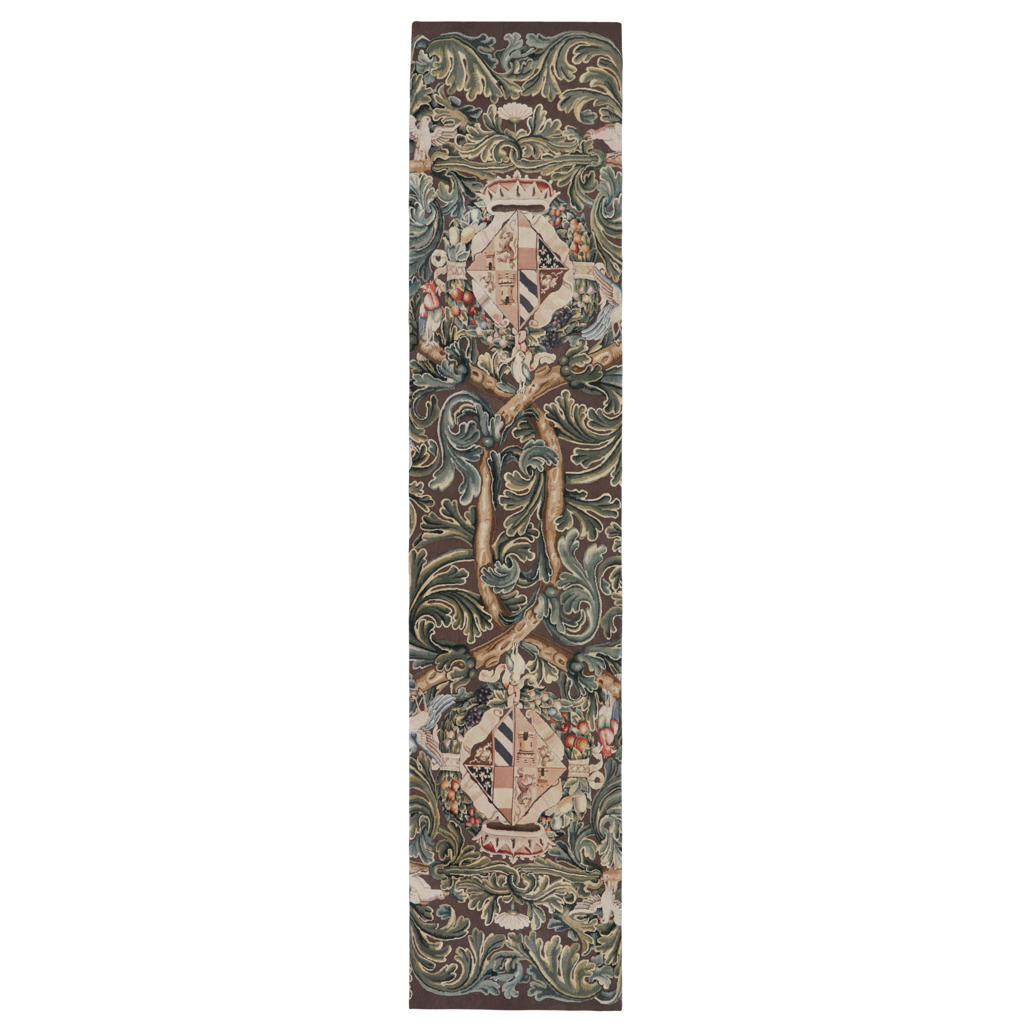 Traves de Mesa Estilo Armorial Tudor de Rug & Kilim en Negro, con Beige, Azul y Dorado en venta