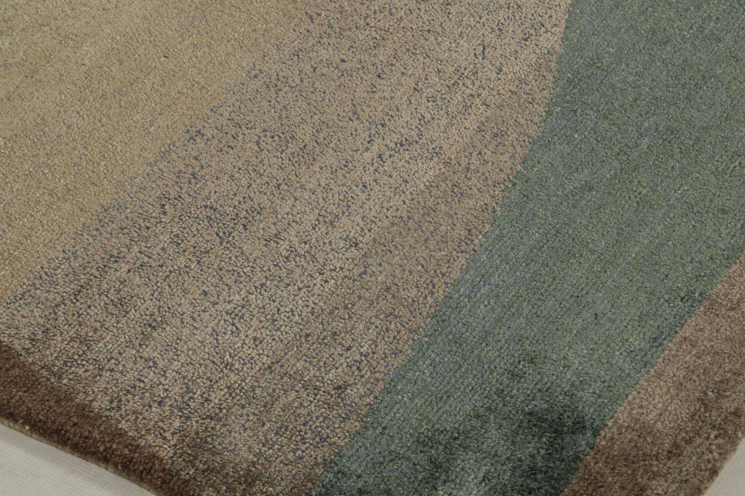 Rug & Kilim's Art Deco Teppich mit Beige-Braun & Blau Geometrischen Mustern Nargis (21. Jahrhundert und zeitgenössisch) im Angebot