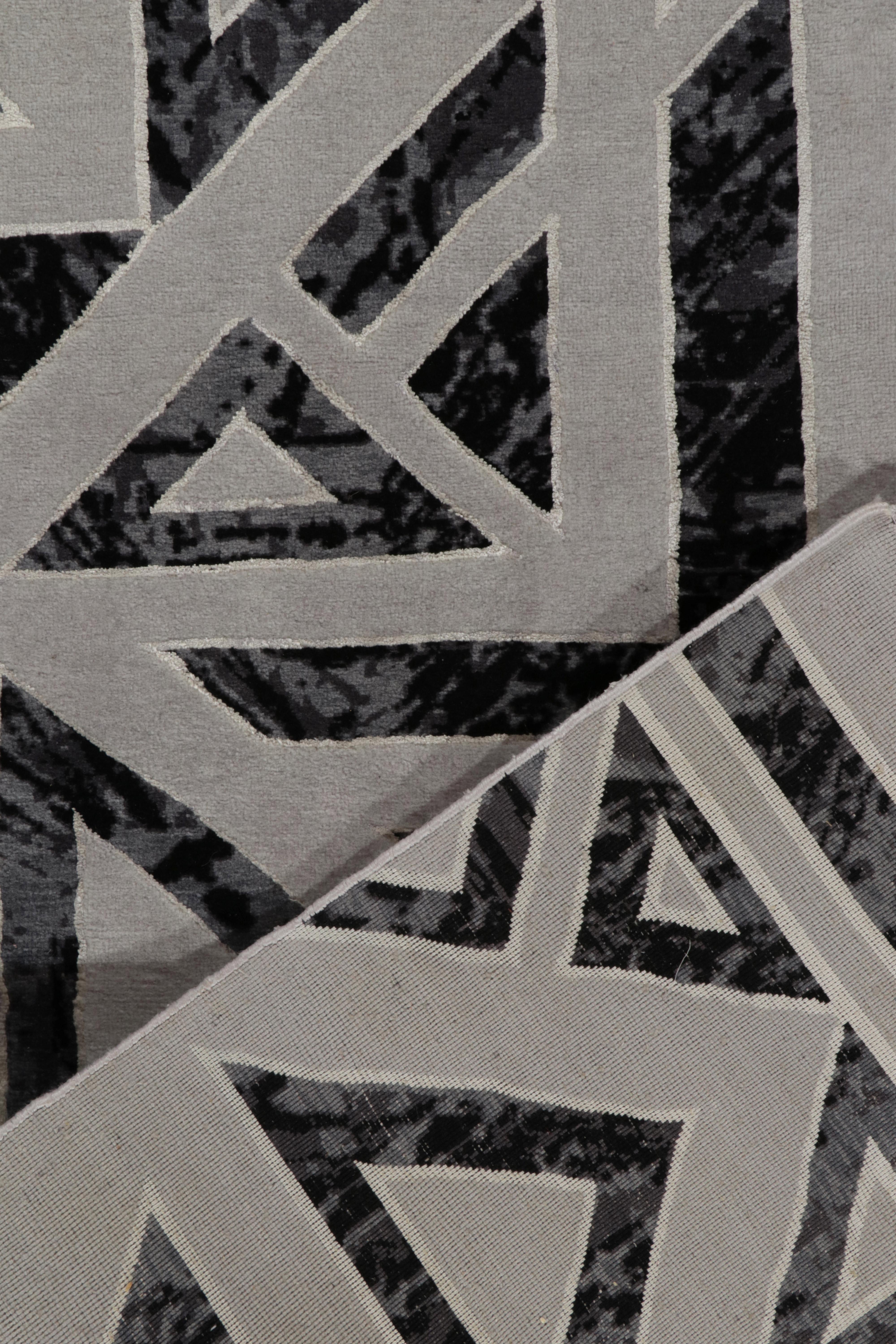 Alfombra moderna de estilo Art Déco de Rug & Kilim en gris y negro con motivos geométricos en Nuevo estado para la venta en Long Island City, NY