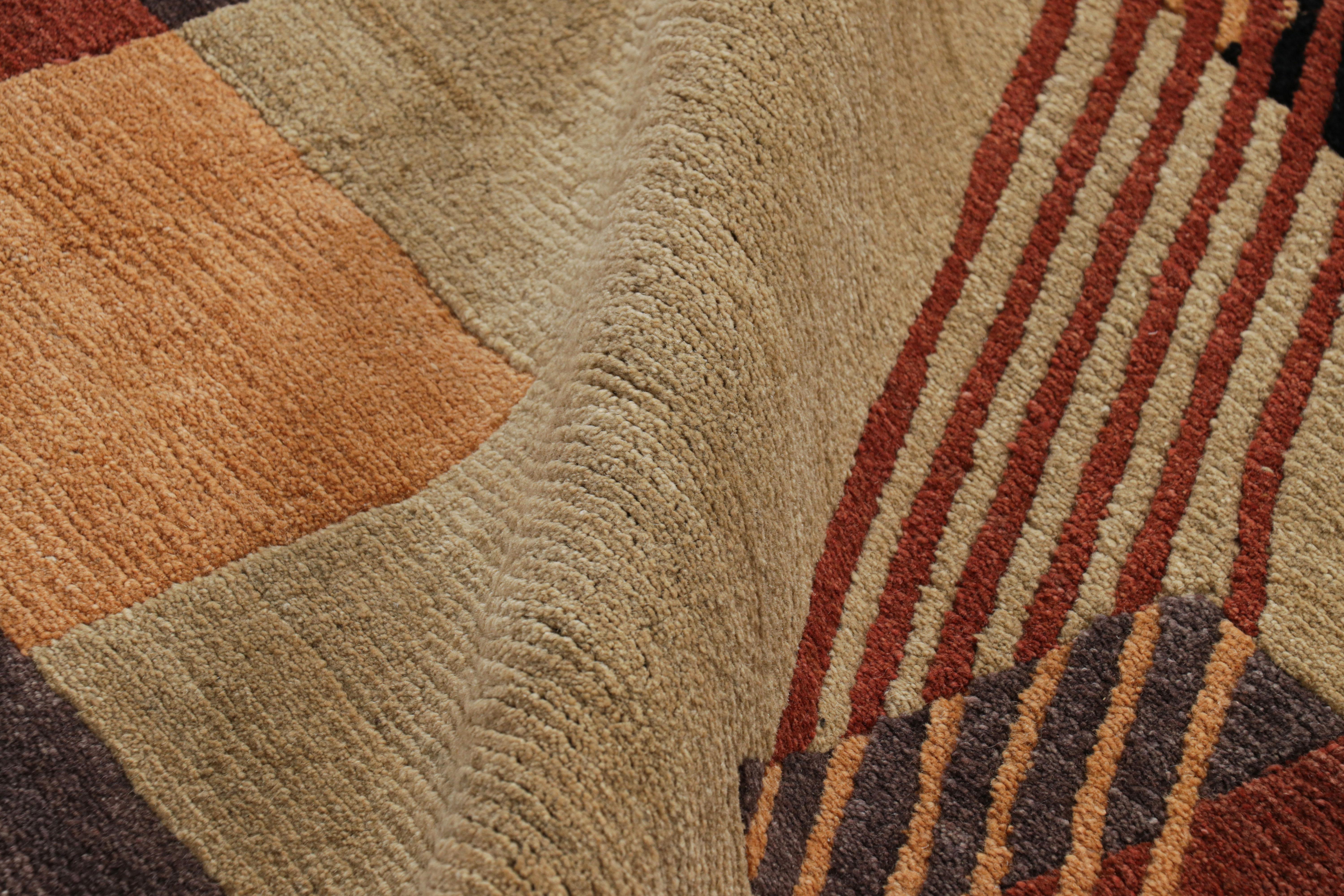 XXIe siècle et contemporain Rug & Kilim's Art Deco Style Rug in Brown and Black with Geometric Patterns (tapis de style art déco en brun et noir avec motifs géométriques) en vente