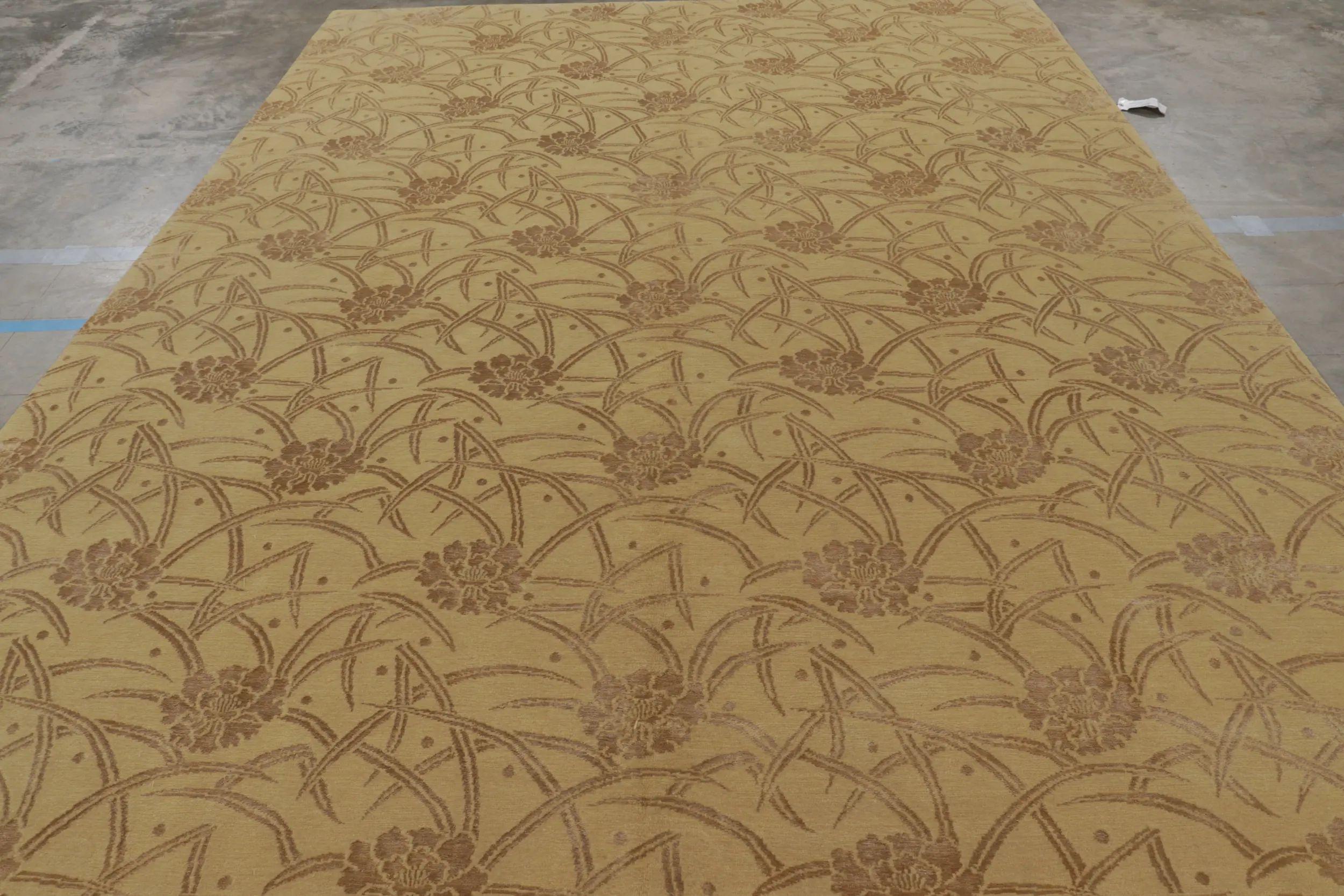 Hand-knotted in wool and silk in one of our most luxurious Nepalese pile qualities, this 9x12 rug is an exciting new addition Rug 
Kilim’s Chinese Art Deco rug collection—an elegant contemporary reimagining of the iconic 1920s movement and rare