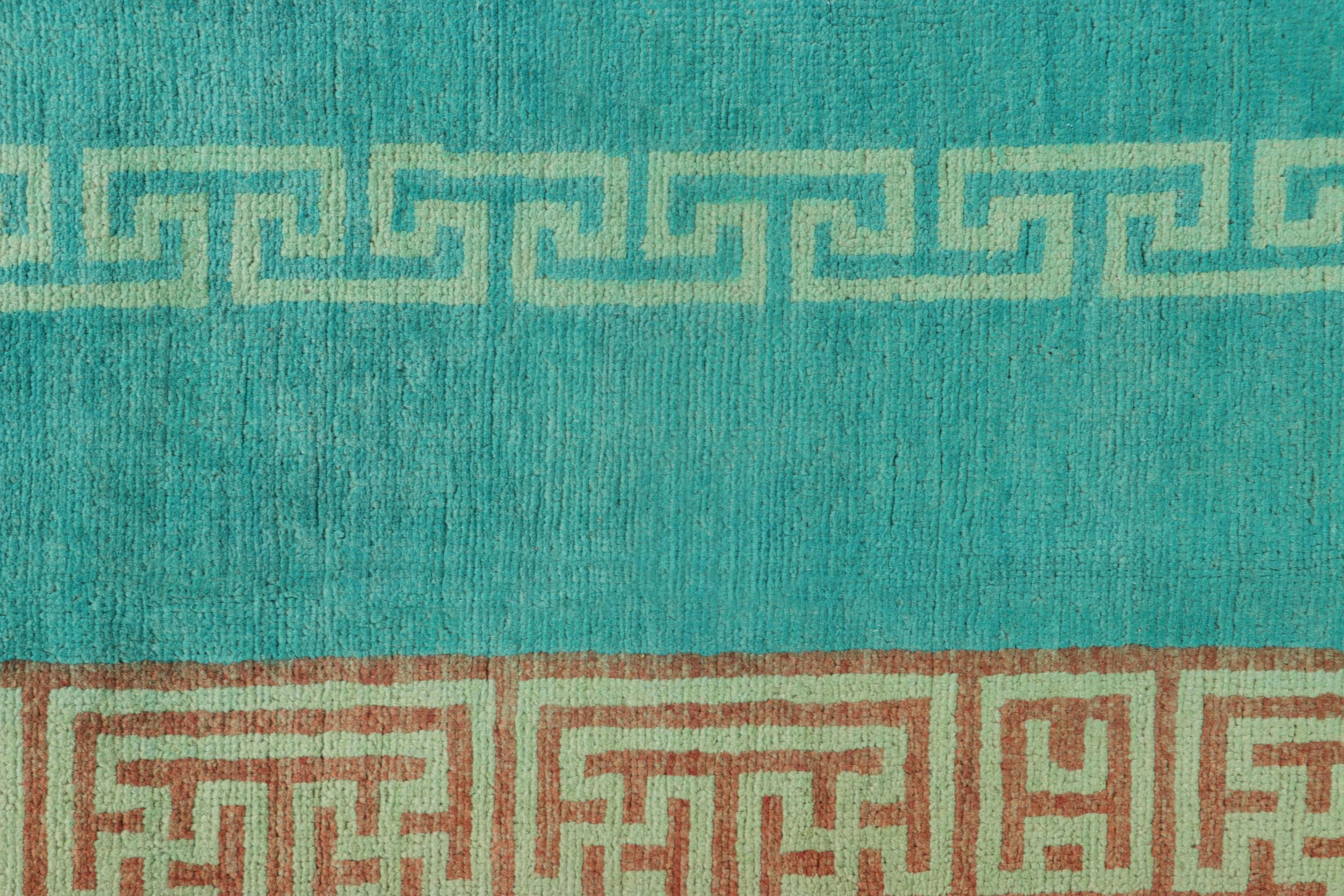 Alfombra estilo Art Déco de Rug & Kilim, campo abierto azul turquesa y bordes de llave griega Art Decó en venta