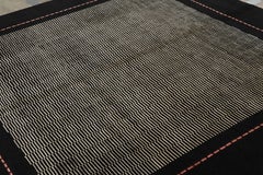 Rug & Kilims quadratischer Teppich im Art-Déco-Stil mit beige-braunen geometrischen Mustern