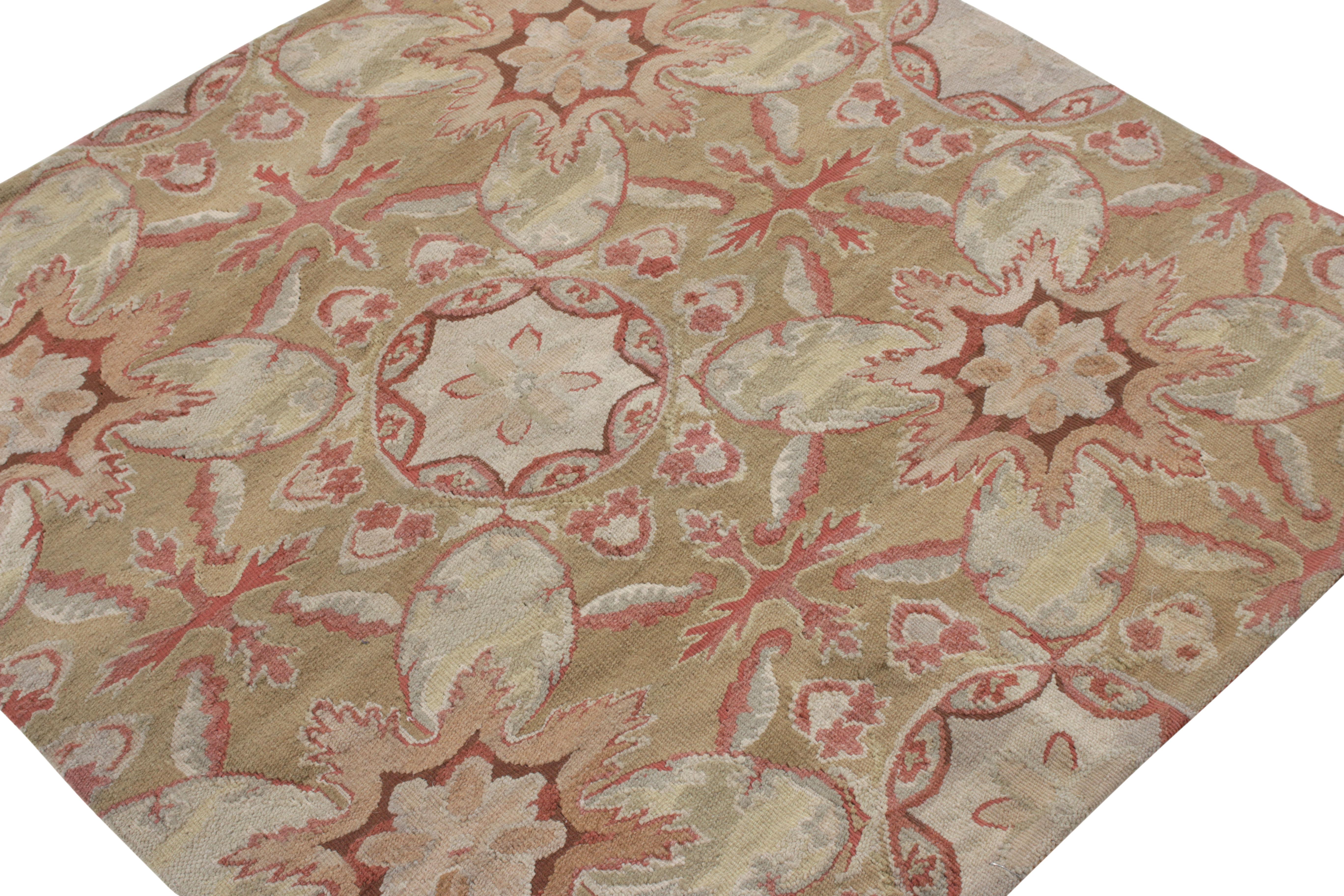 Chinese Rug & Kilim’s Aubusson Flat Weave Style Rug, Beige-Brown, Pink Floral Pattern For Sale