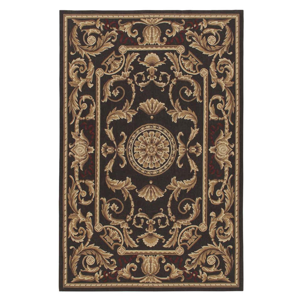 Medallion Pattern Rug Medallion Floral Patterns - 3,647 For Sale on 1stDibs